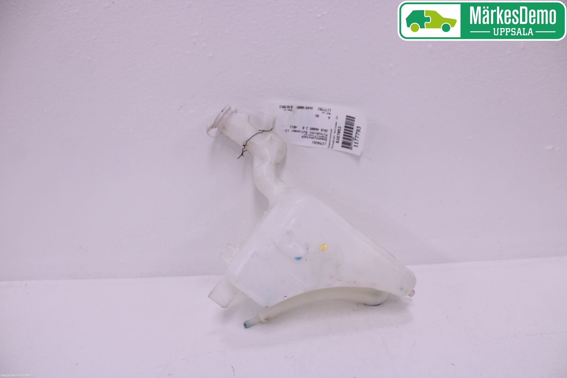 Mitsubishi OUTLANDER 13-21 Expansionstank