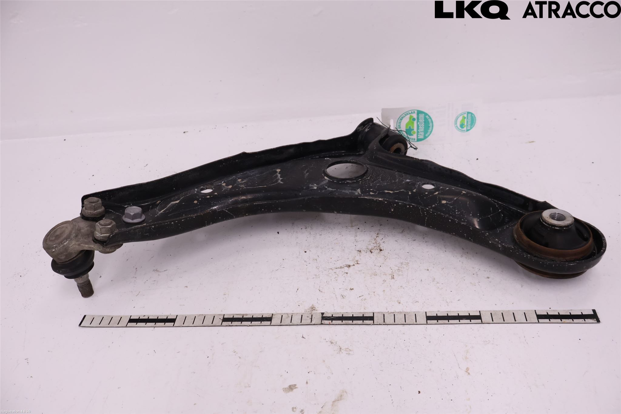 Toyota YARIS CROSS XP21 21- Bärarm Fram Undre Hö