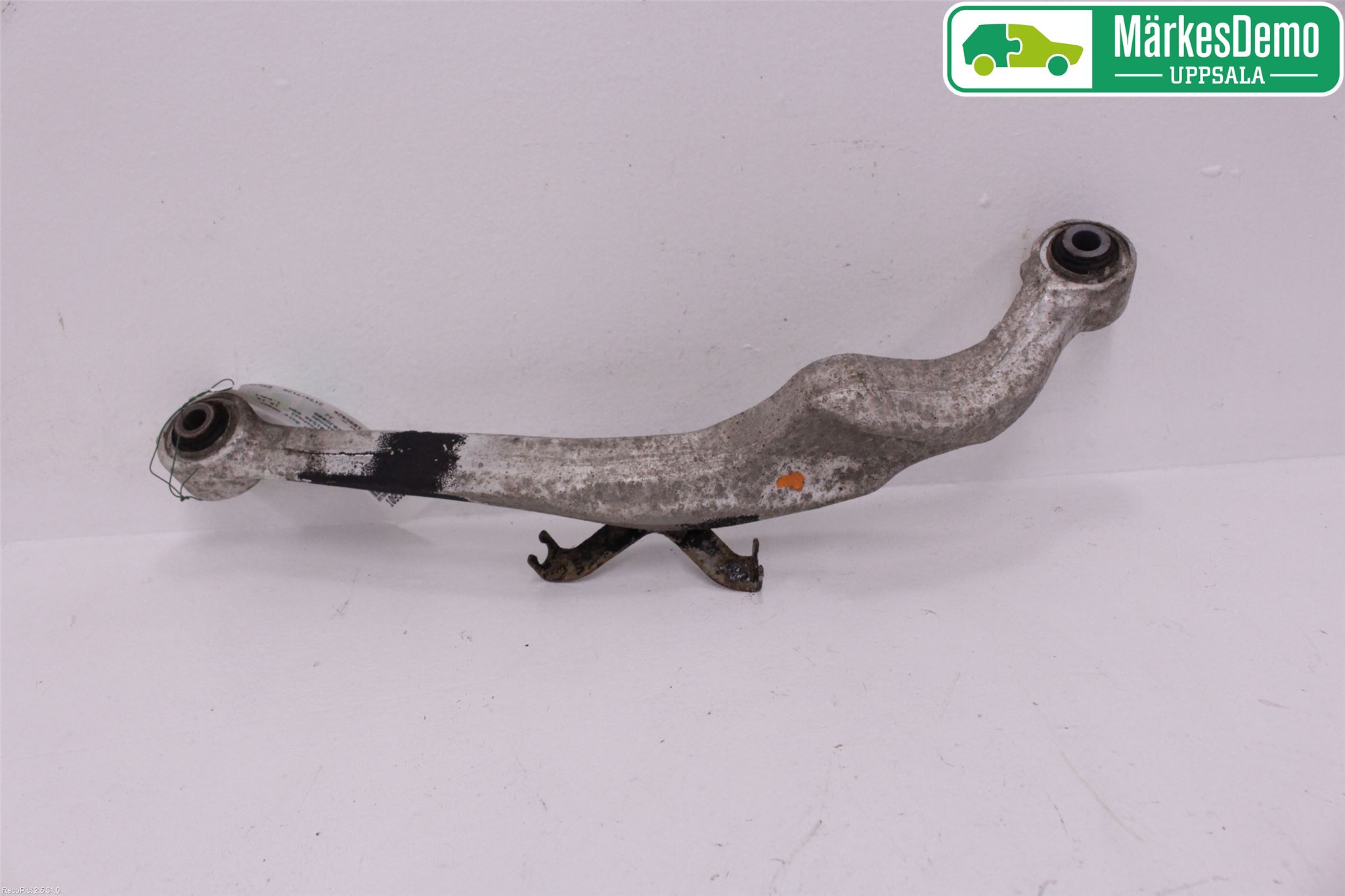 Nissan QASHQAI 10-14 Bärarm Bak Övre Höger