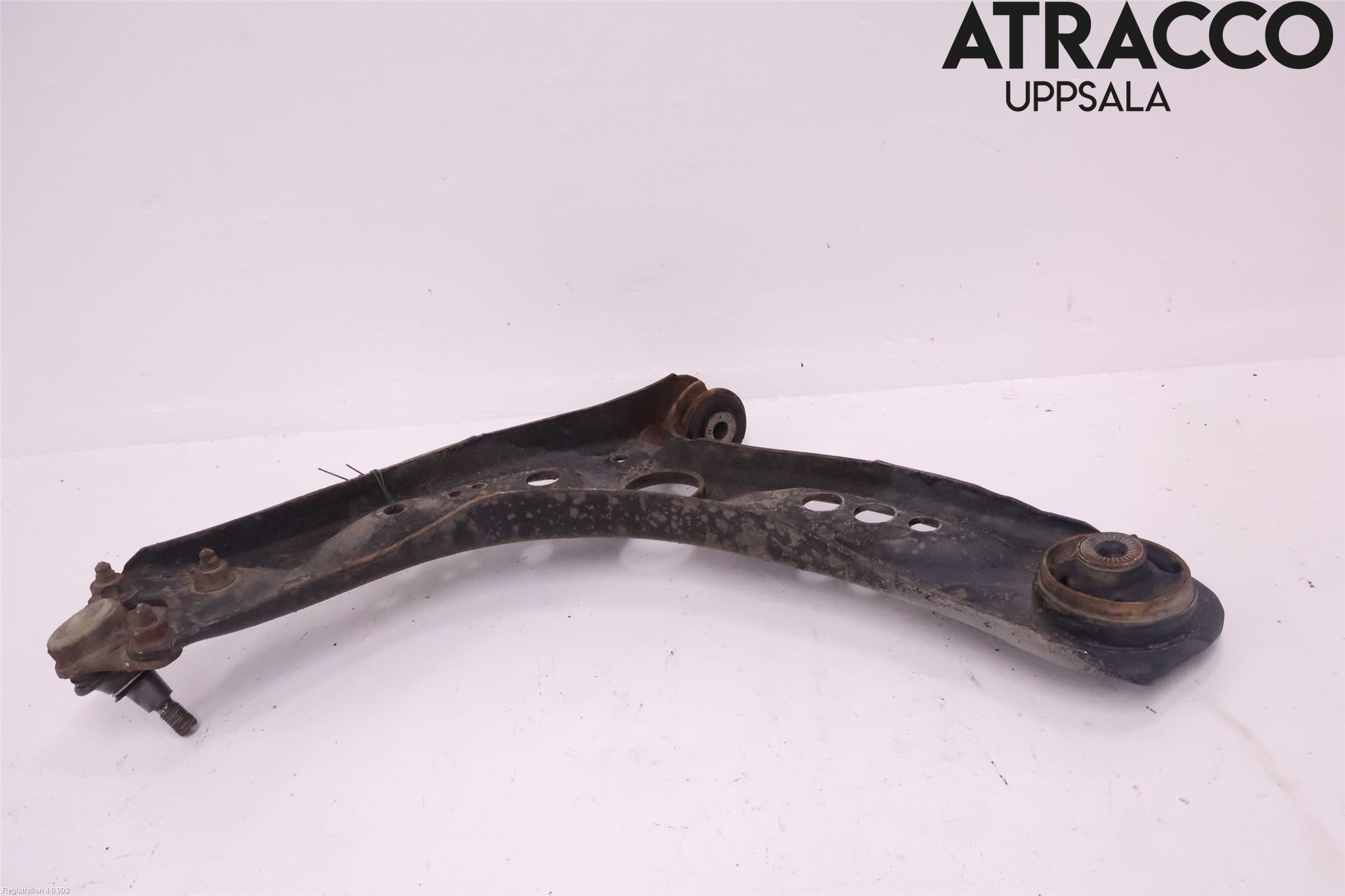 Skoda OCTAVIA (5E) 13-20 Bärarm Fram Undre Hö