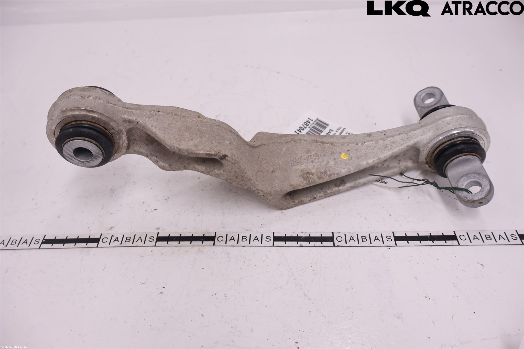 Tesla MODEL S 13- Bärarm Bak Övre Höger