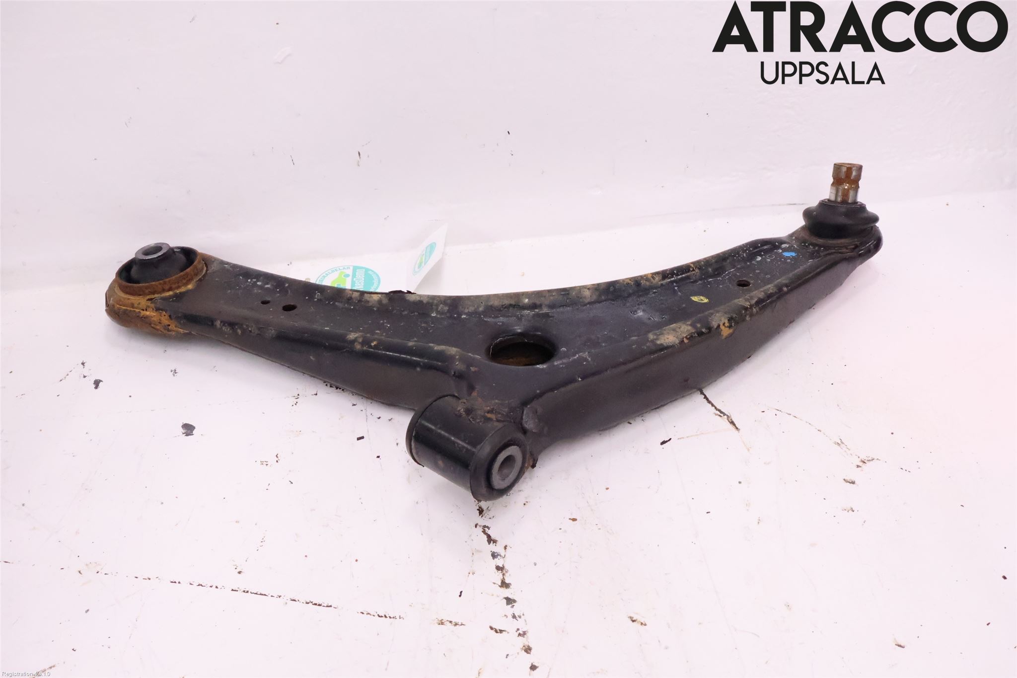 Mitsubishi OUTLANDER 13-21 Bärarm Fram Undre Vä
