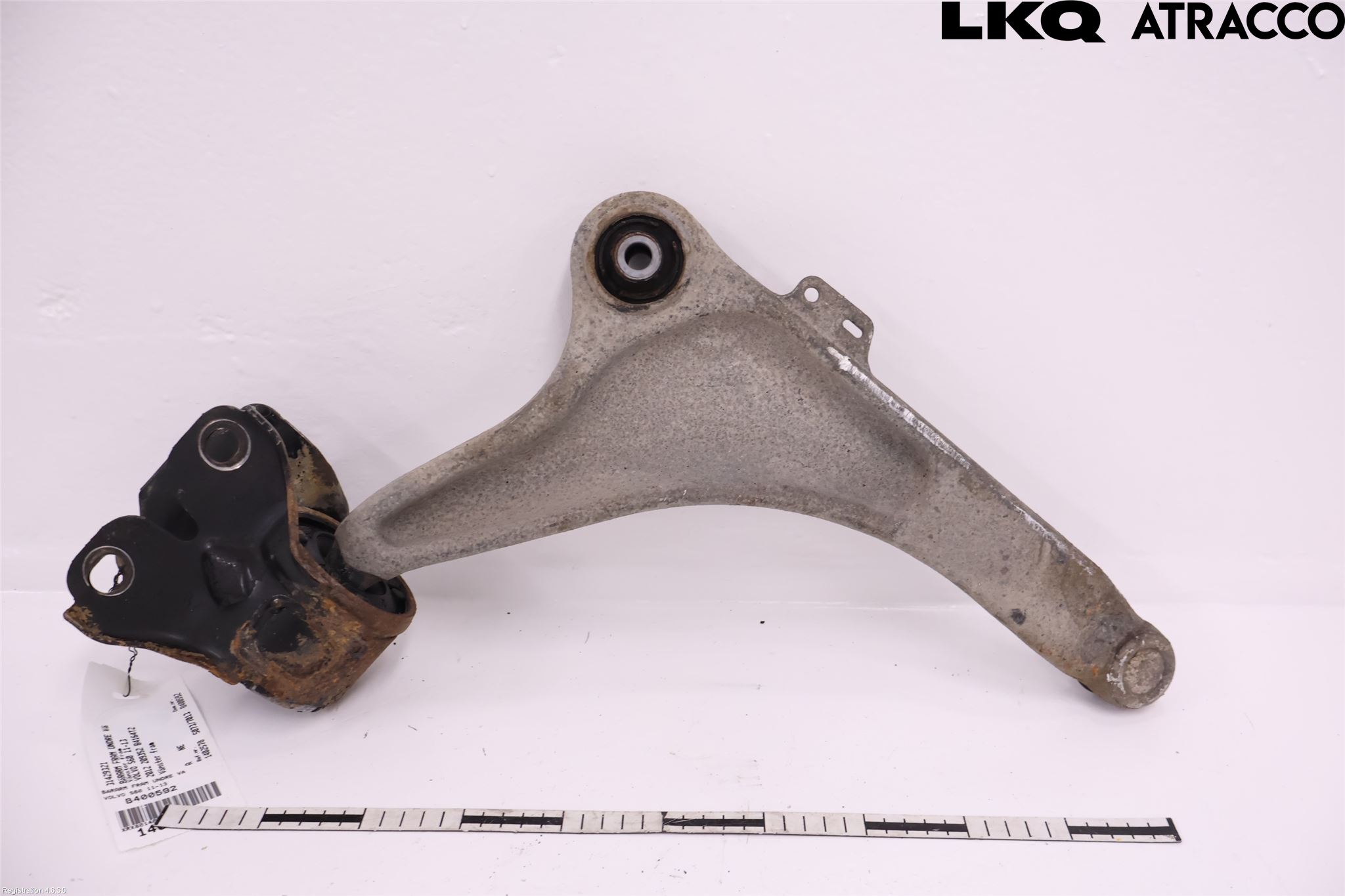 Volvo S60 11-13 Bärarm Fram Undre Vä
