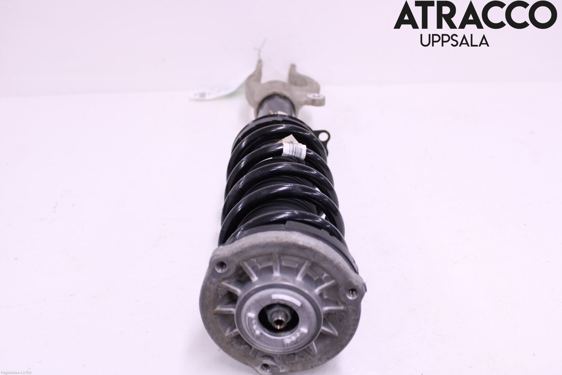 BMW 5 G30/G31/F90 17-23 Fjäderben Fram Höger