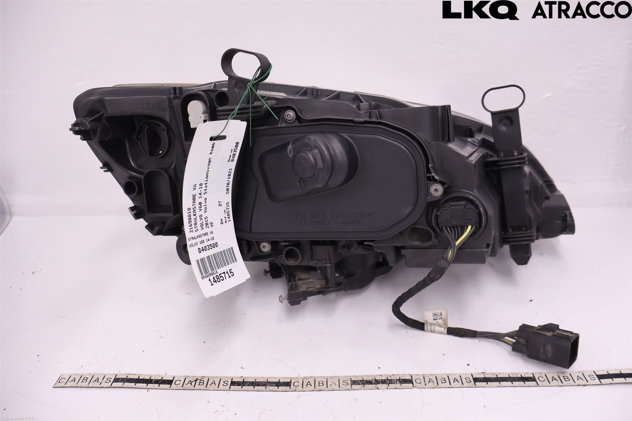 Volvo V60 14-18 Strålkastare Vänster