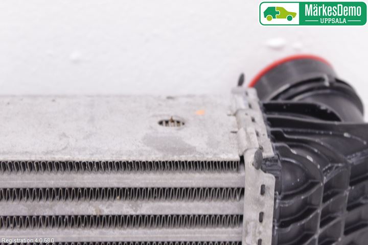 BMW 5 F10/F11/F18 09-17 Laddluft-Intercooler Kyl