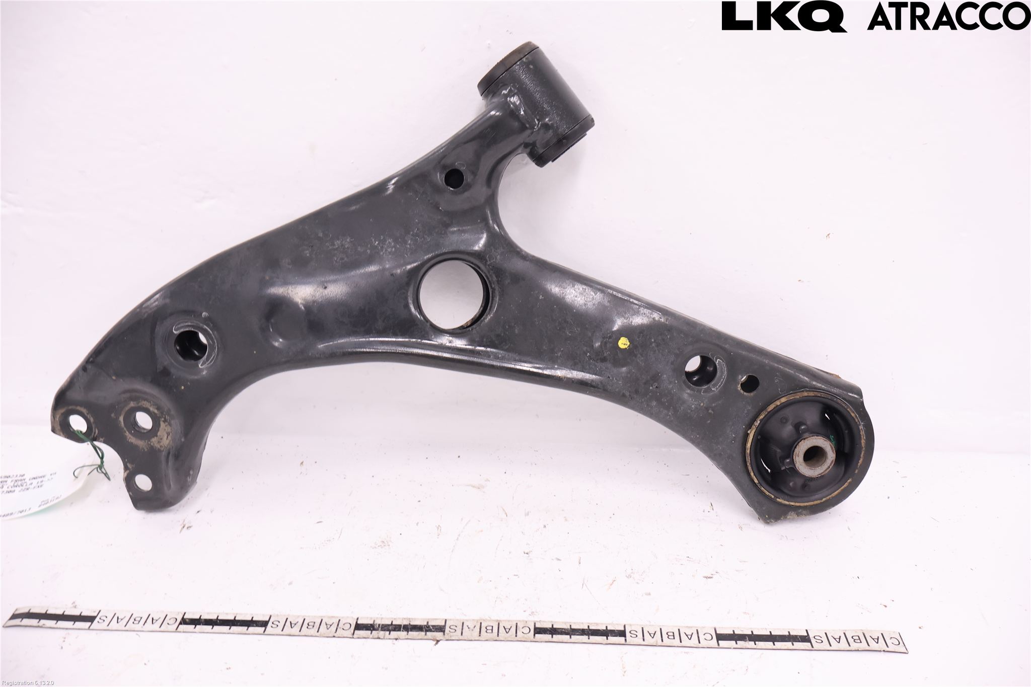 Toyota COROLLA 19- Bärarm Fram Undre Vä