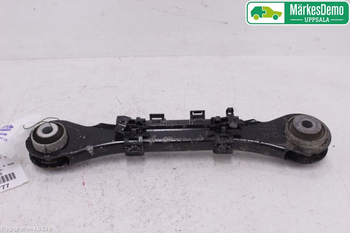 BMW 3 GT F34 13-19 Bärarm Bak Övre Höger