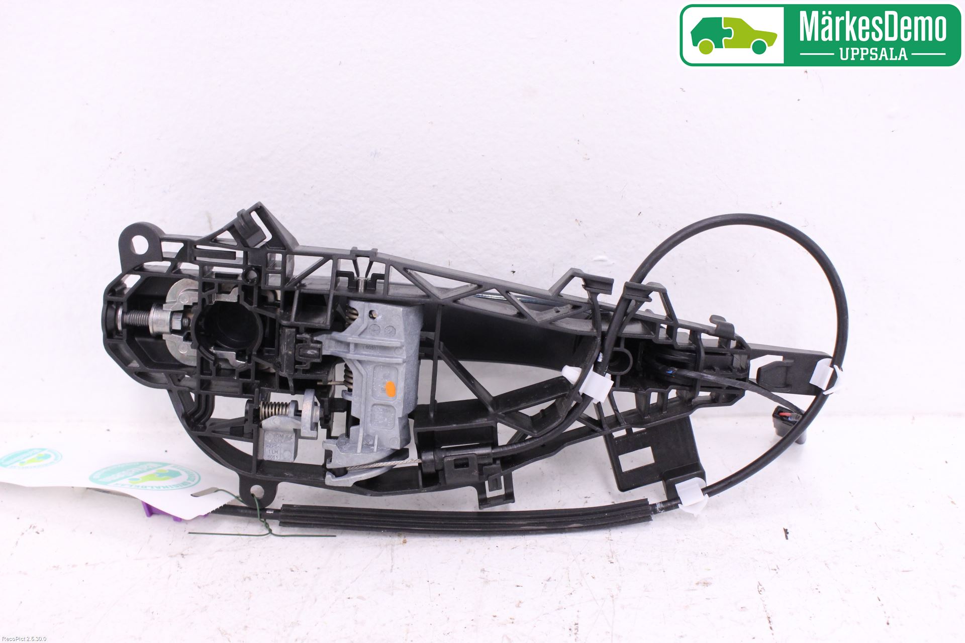 Opel INSIGNIA 17- Dörrhandtag Yttre Vä