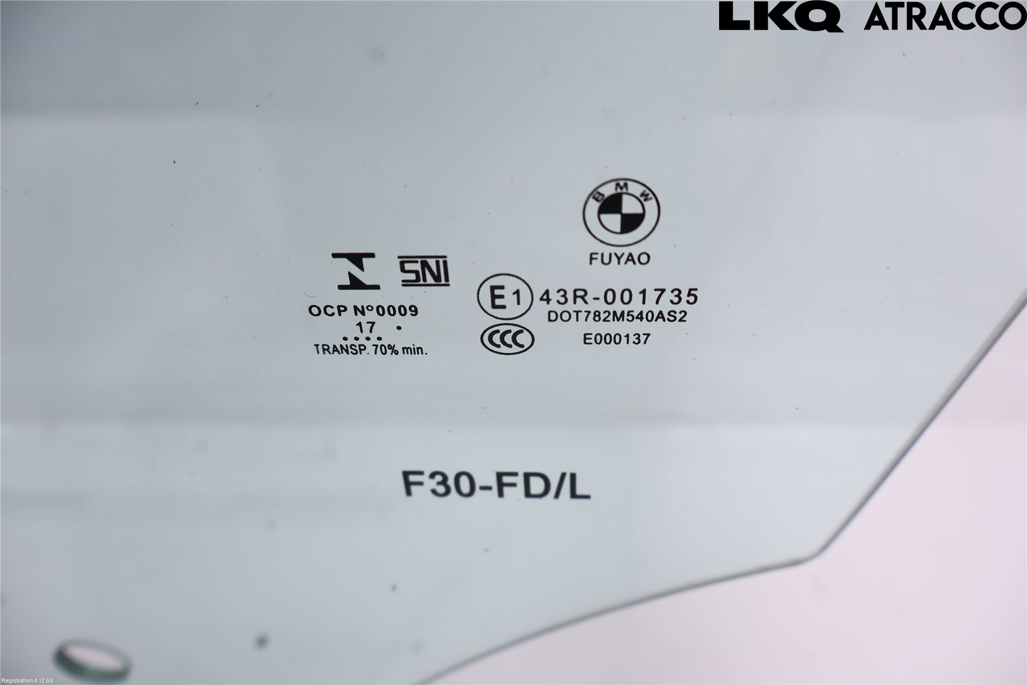 BMW 3 F30/F31/F80 12-19 Dörruta Fram Vänster