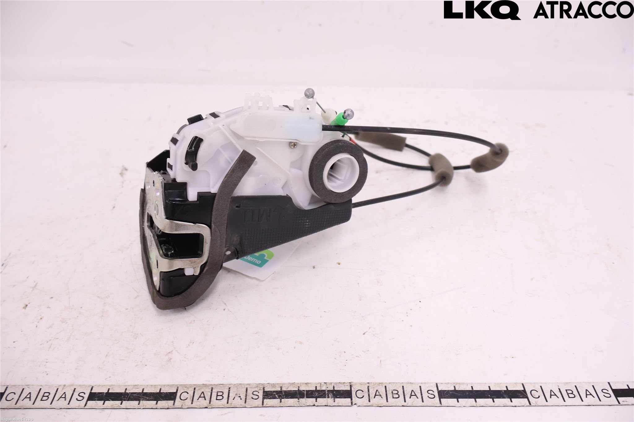 Toyota YARIS CROSS XP21 21- Låskista-Dörrlås