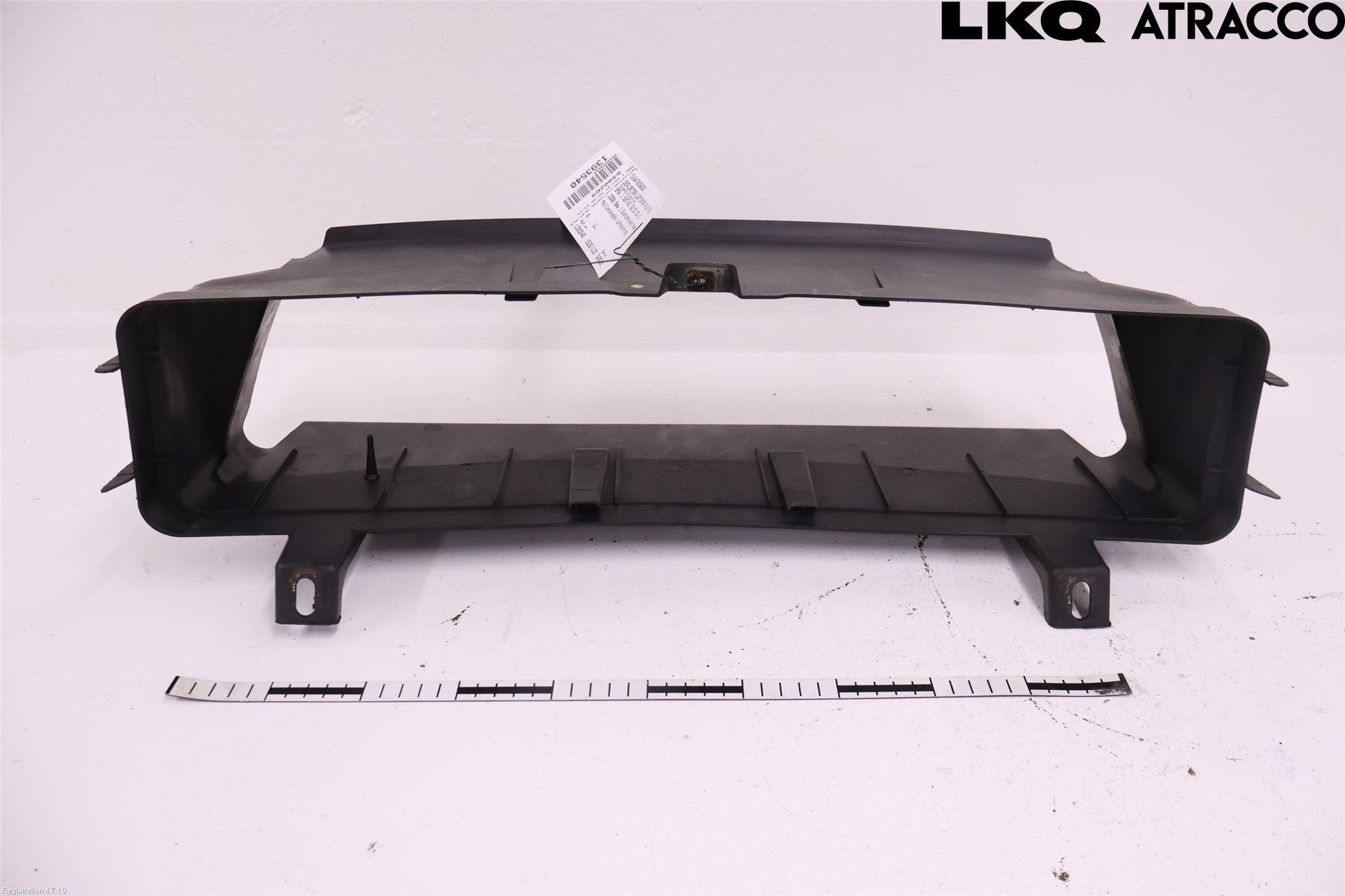 BMW 1 E87/81 5D/3D 03-11 Deflektor Plåt-Plast Kylning