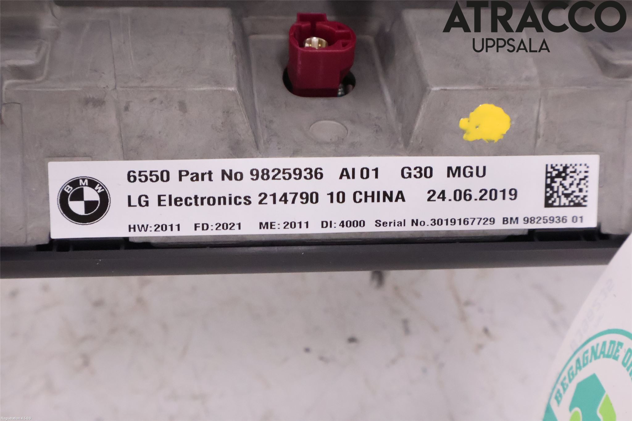 BMW 5 G30/G31/F90 17-23 Bildskärm