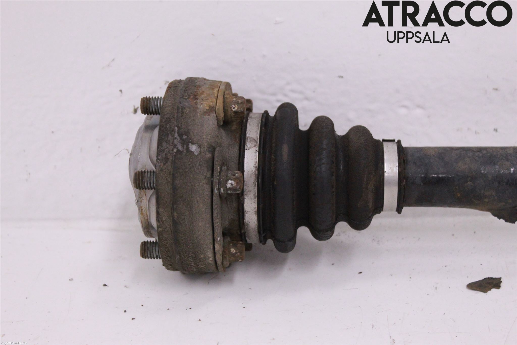 BMW 3 E90/91 SED/TOU 05-12 Drivaxel Bak Höger