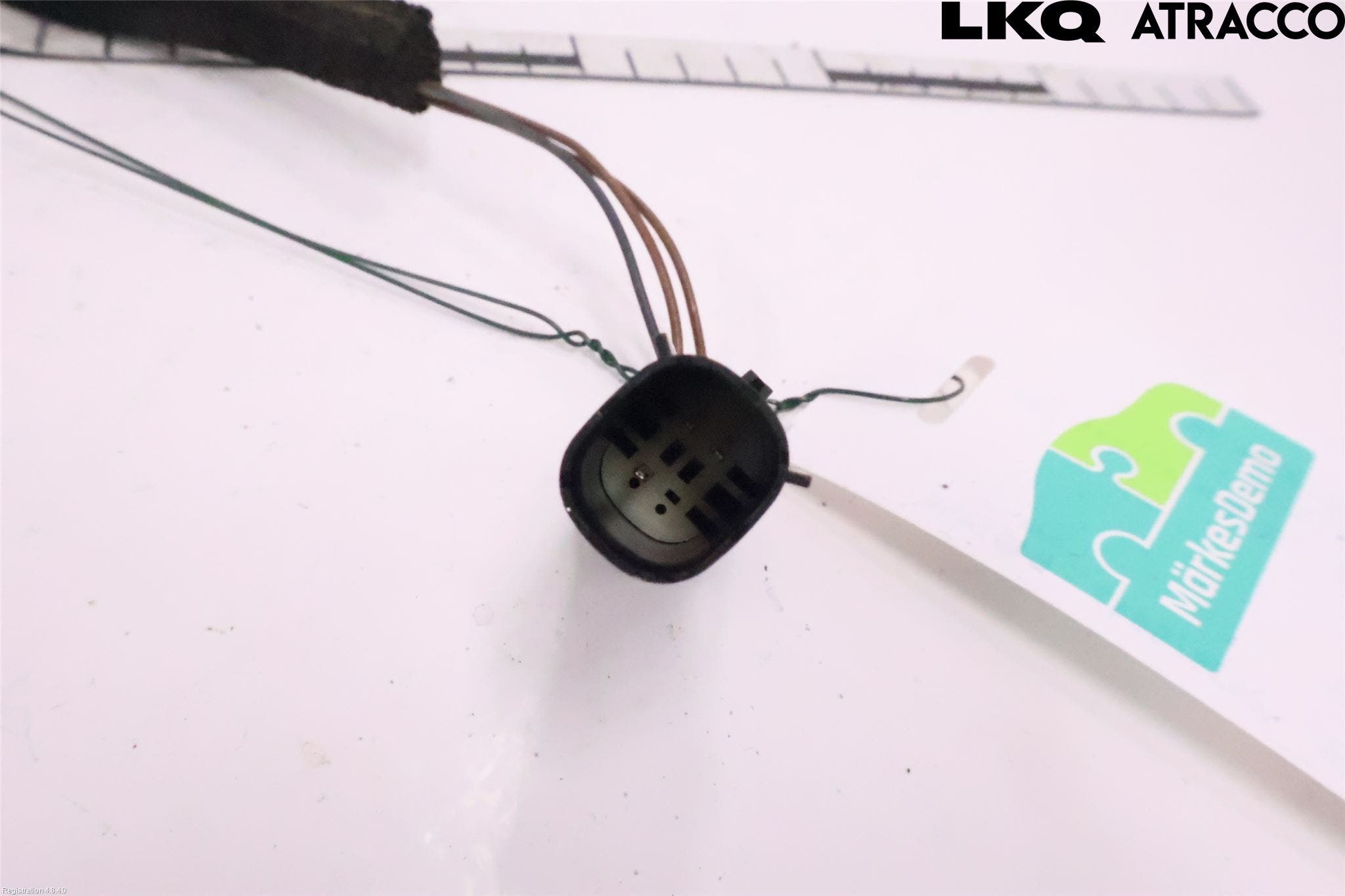 Ford KUGA 13-16 Bakljus Lucka Vä