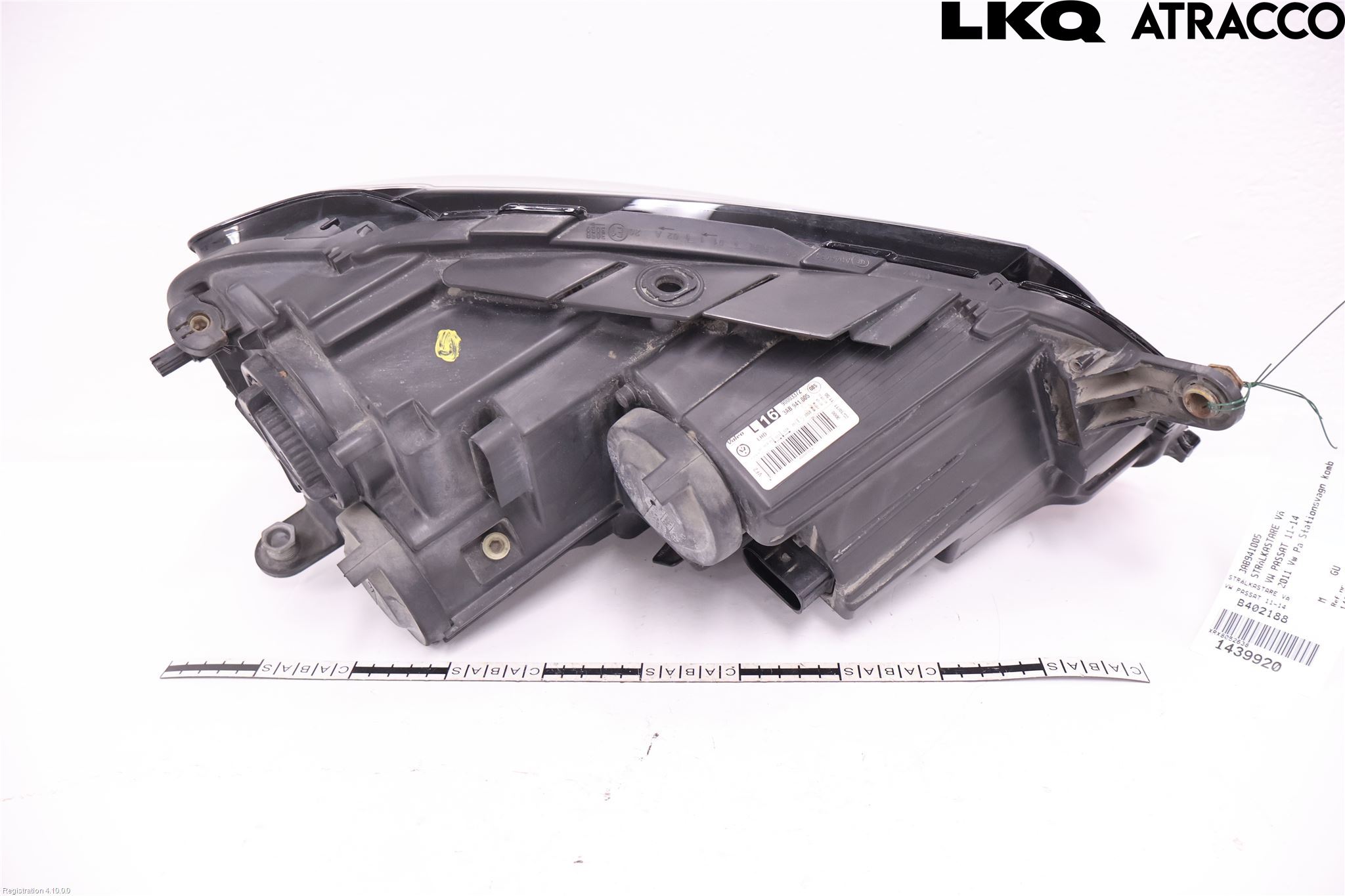 Volkswagen VW PASSAT 11-14 Strålkastare Vänster