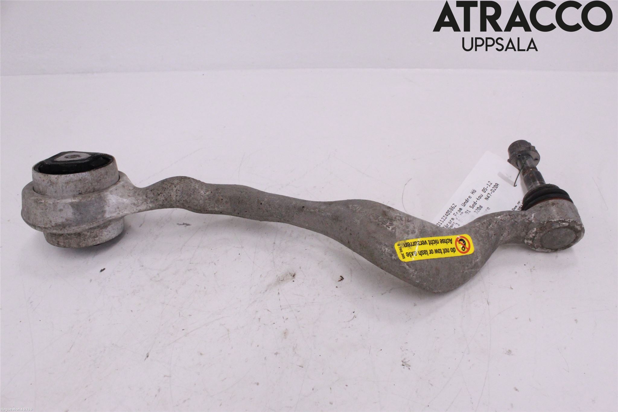 BMW 3 E90/91 SED/TOU 05-12 Bärarm Fram Undre Hö
