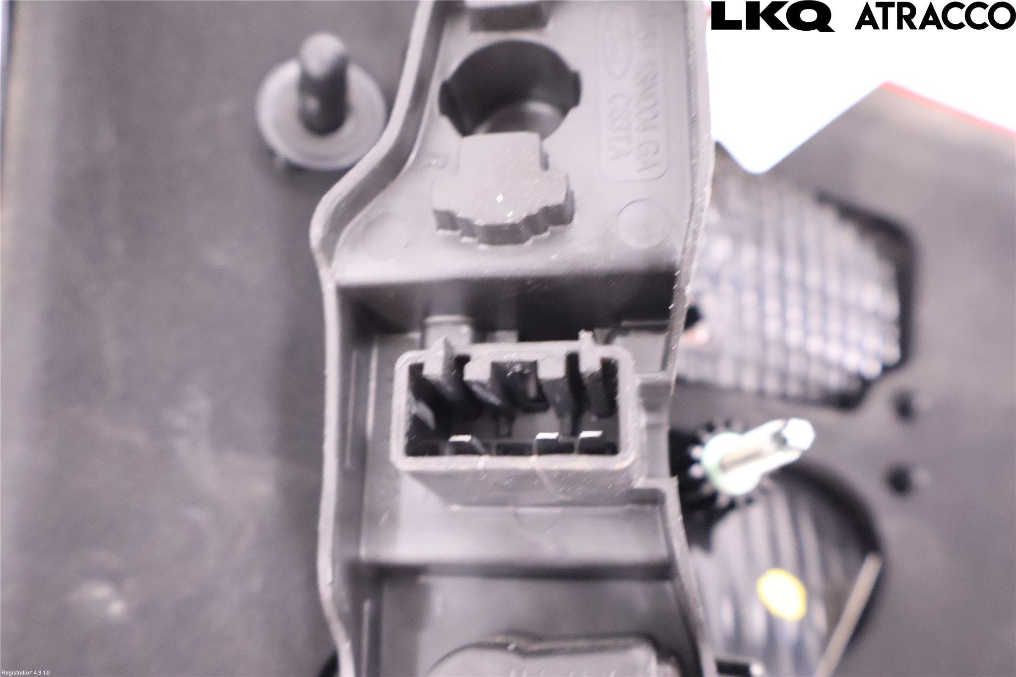 Ford C-MAX II 11-14 Bakljus Lucka Hö