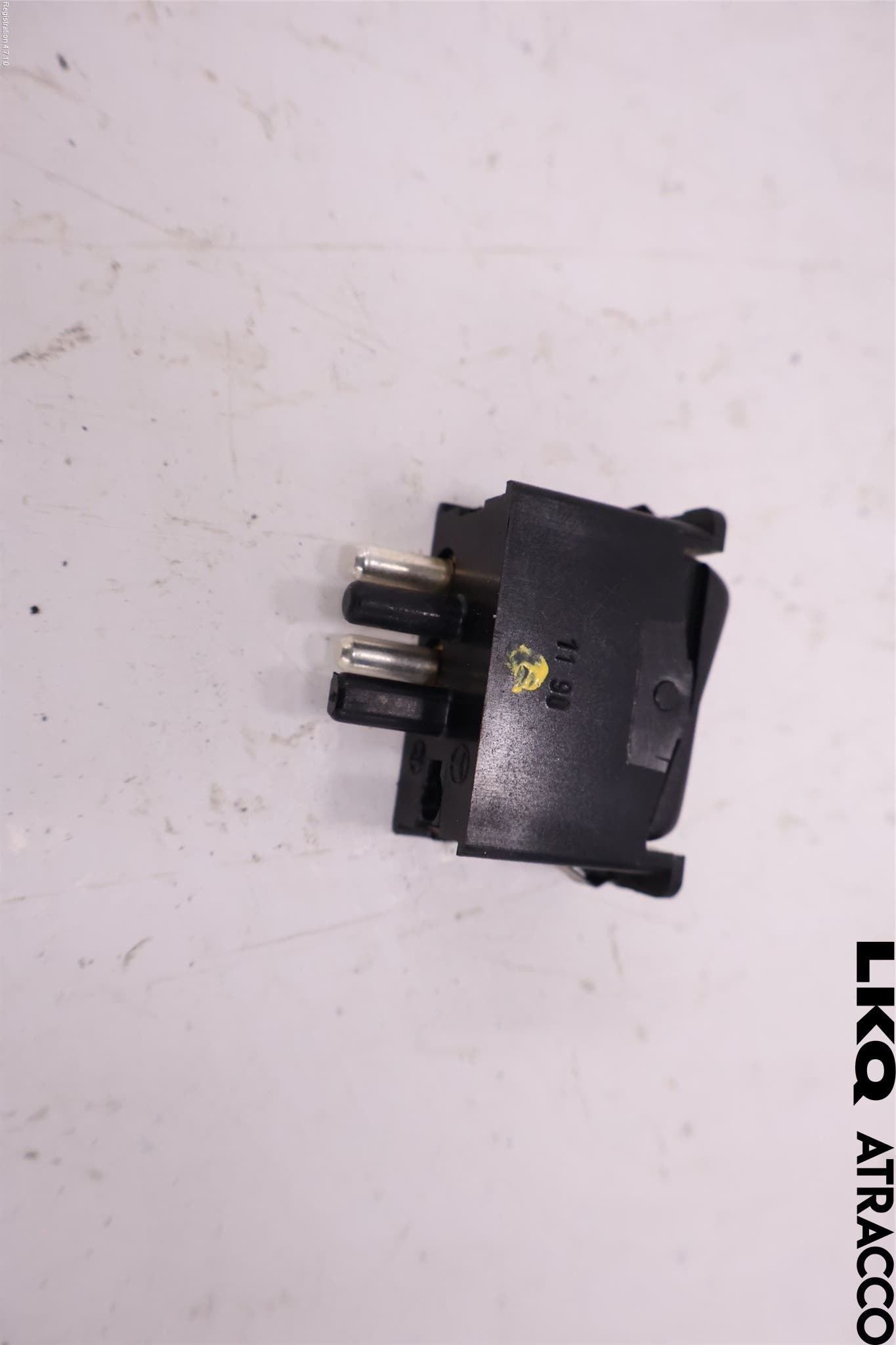 Mercedes-Benz MB 380-560SEC C126 81-91 Strömställare Innerbelysning