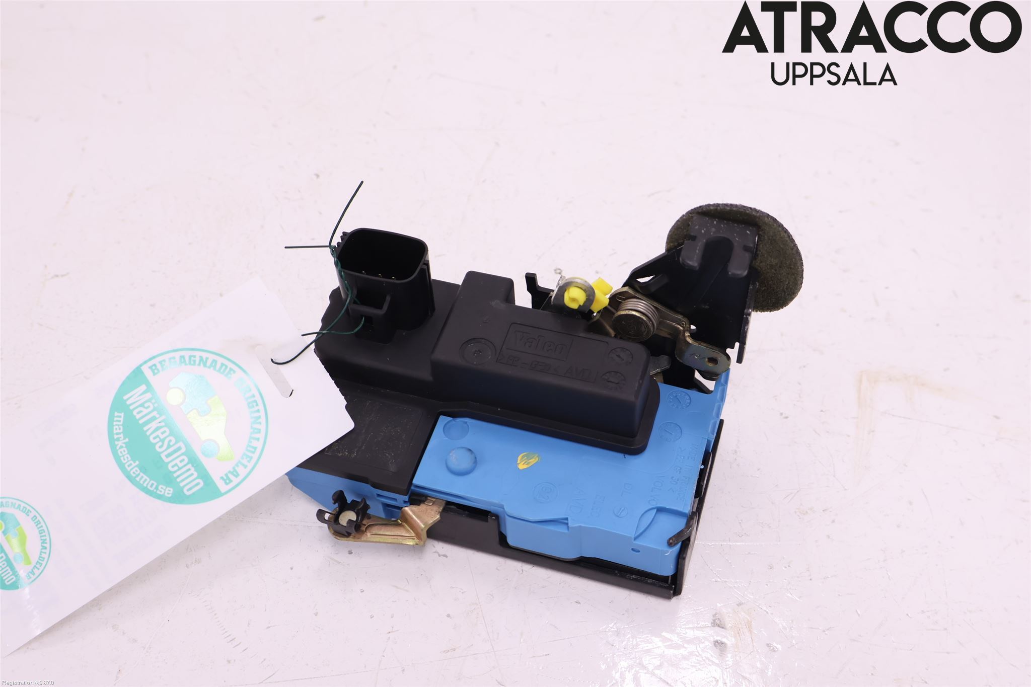 Volvo XC90 03-06 Låskista-Dörrlås