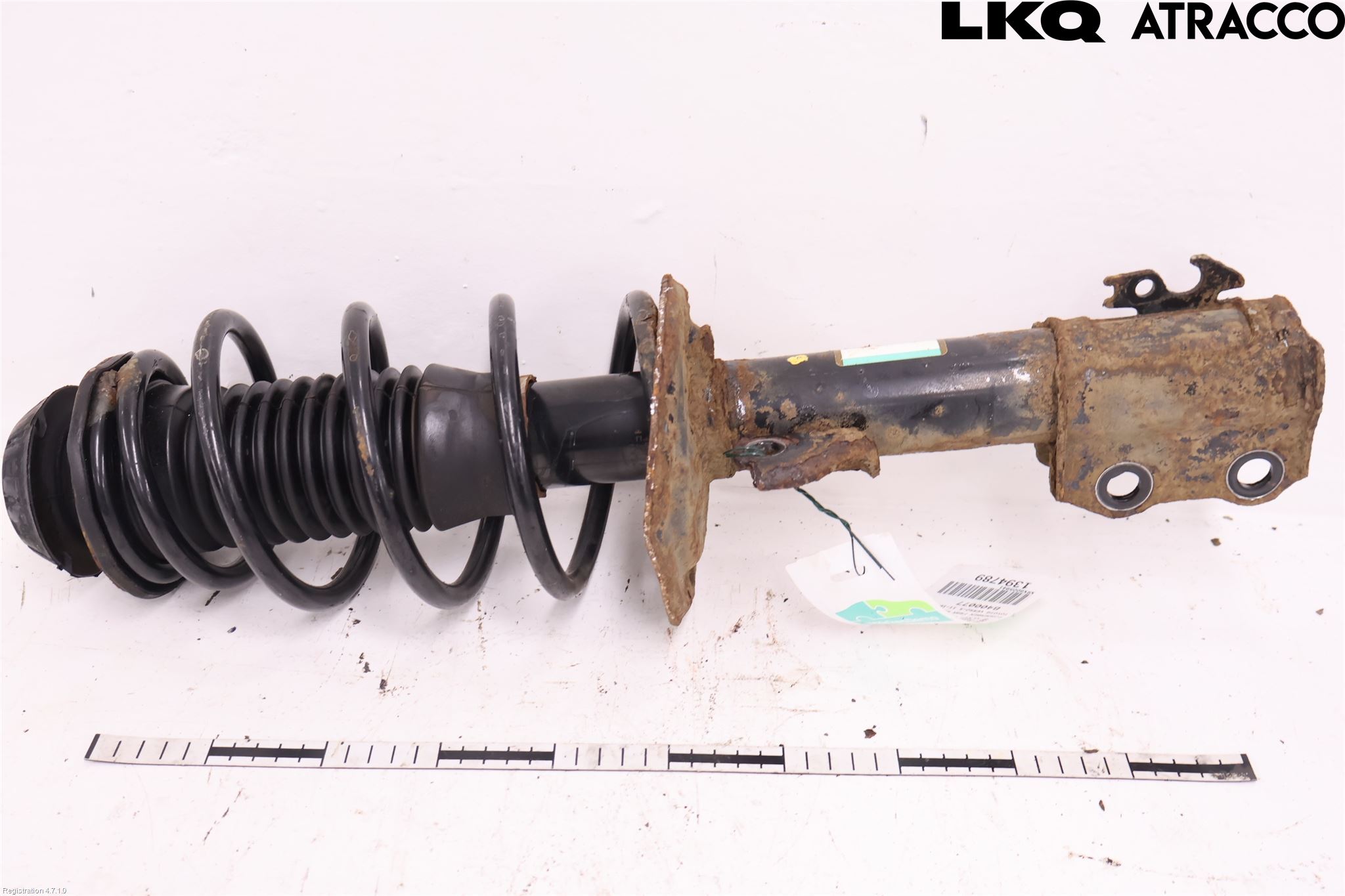 Toyota VERSO-S 11-16 Fjäderben Fram Höger