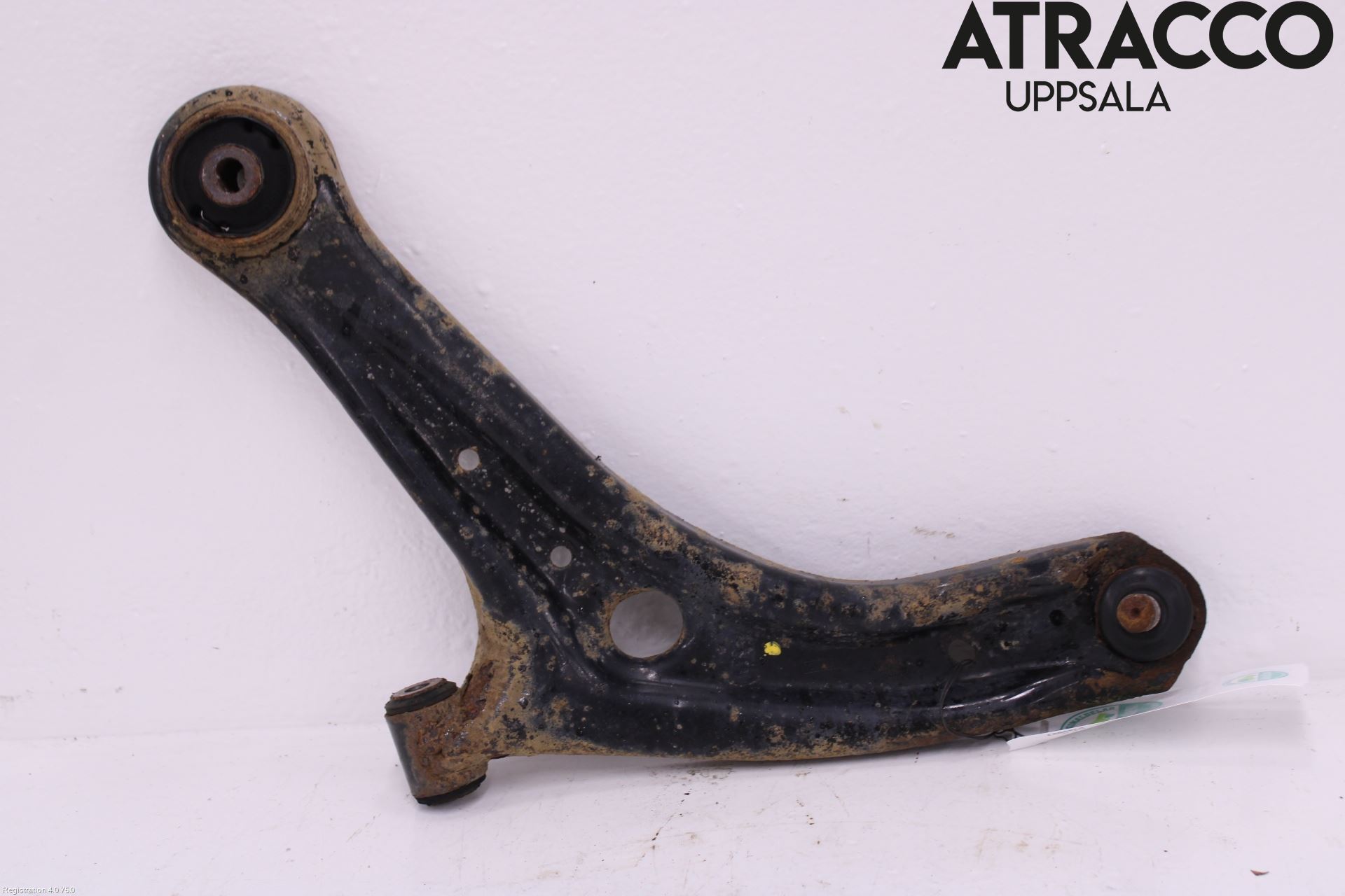 Mazda 2 (DE) 08-15 Bärarm Fram Undre Vä