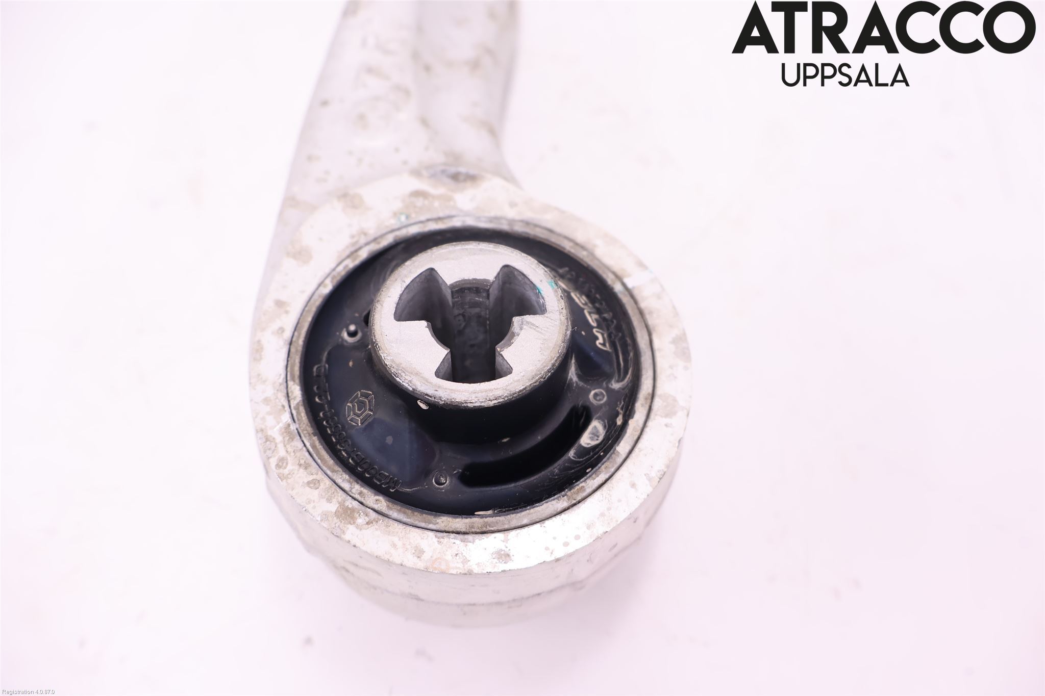 Tesla MODEL 3 17- Bärarm Fram Övre Hö