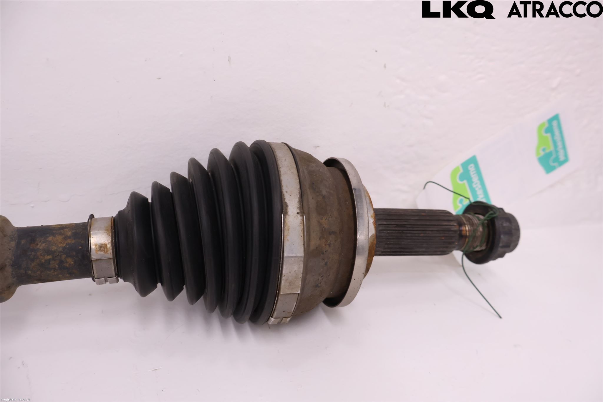 Toyota PRIUS (ZVW50) 16-21 Drivaxel Fram Höger