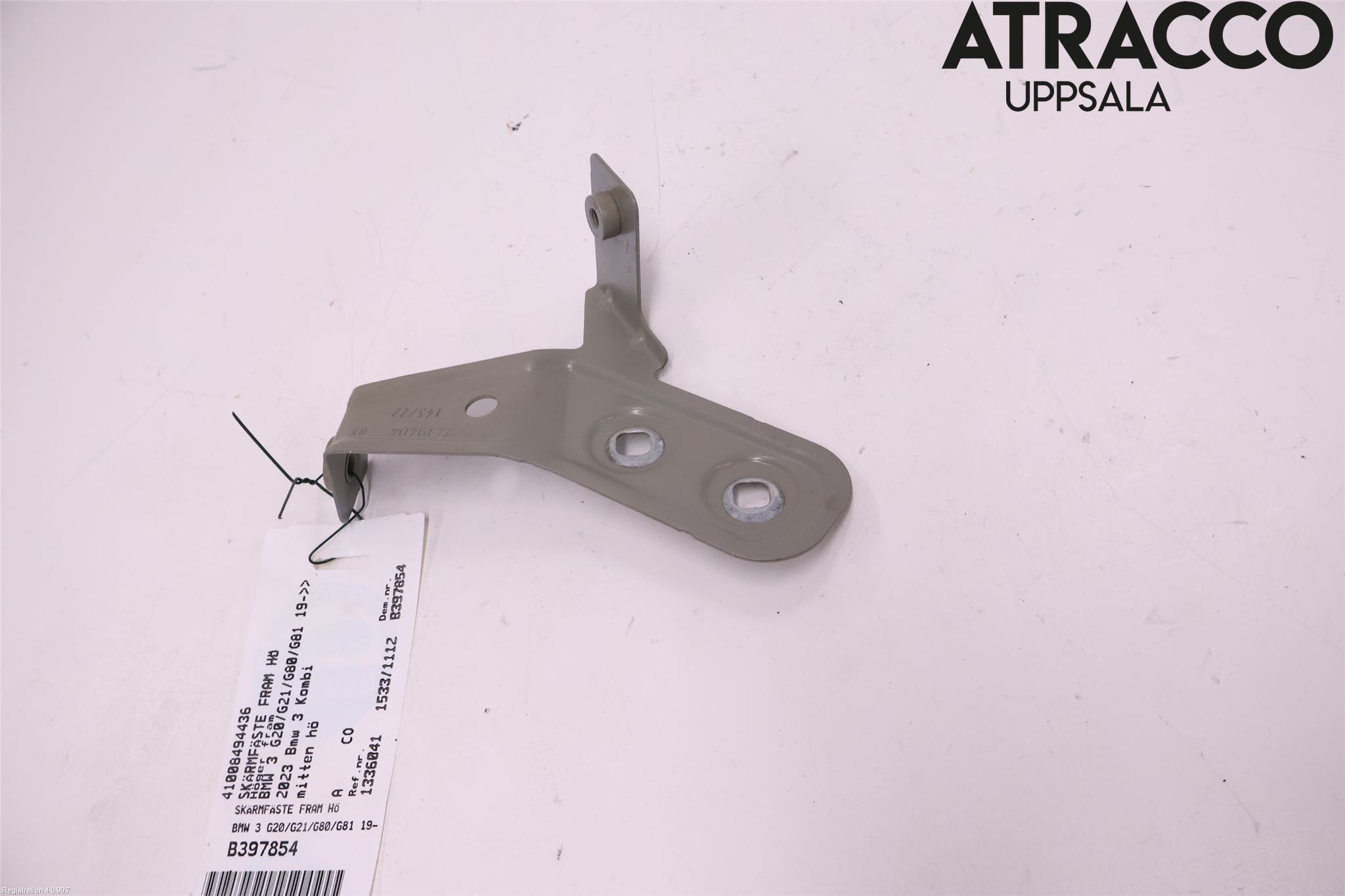 BMW 3 G20/G21/G80/G81 19- Skärmfäste Fram Hö