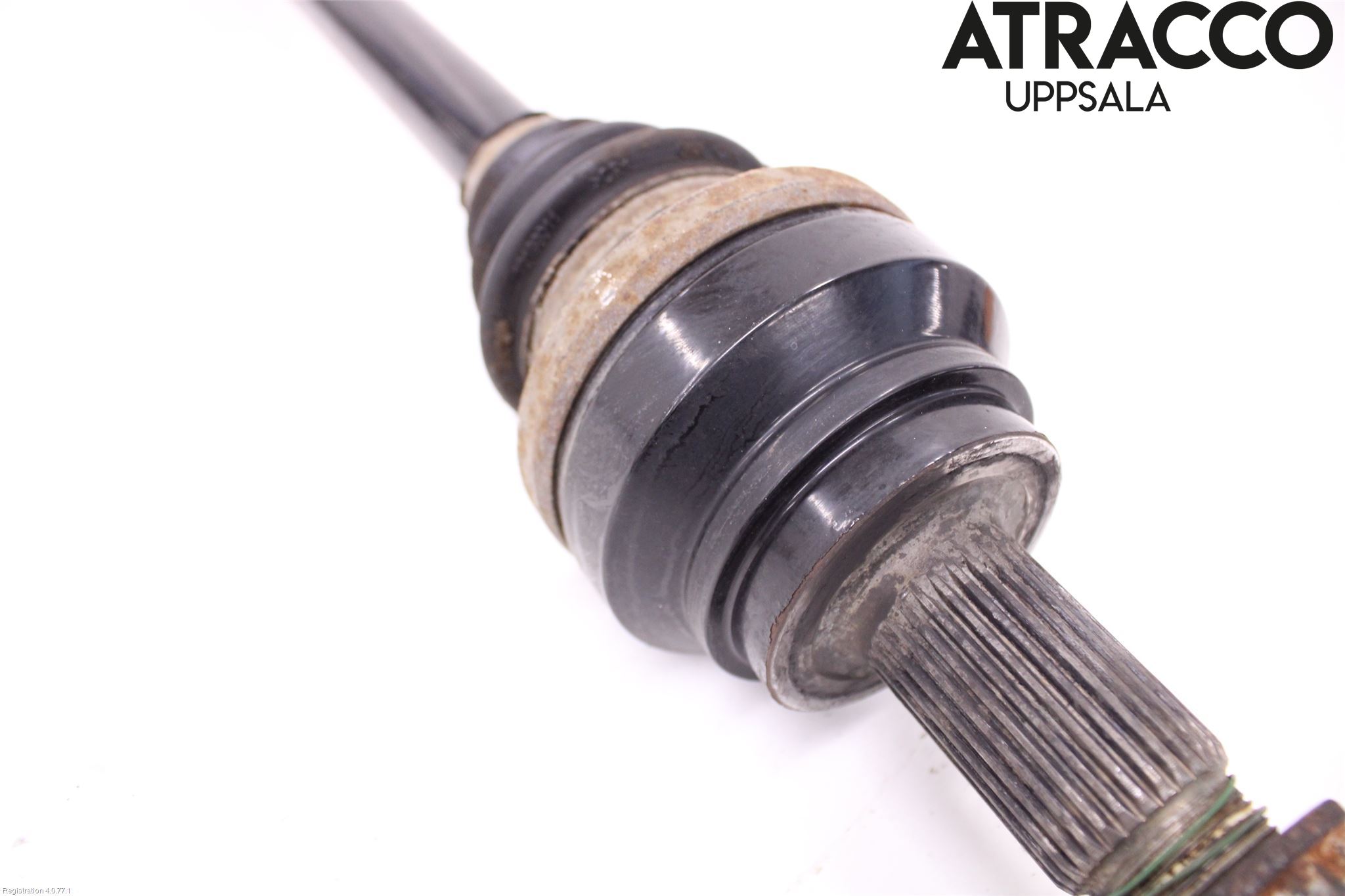 BMW 5 F10/F11/F18 09-17 Drivaxel Bak Höger