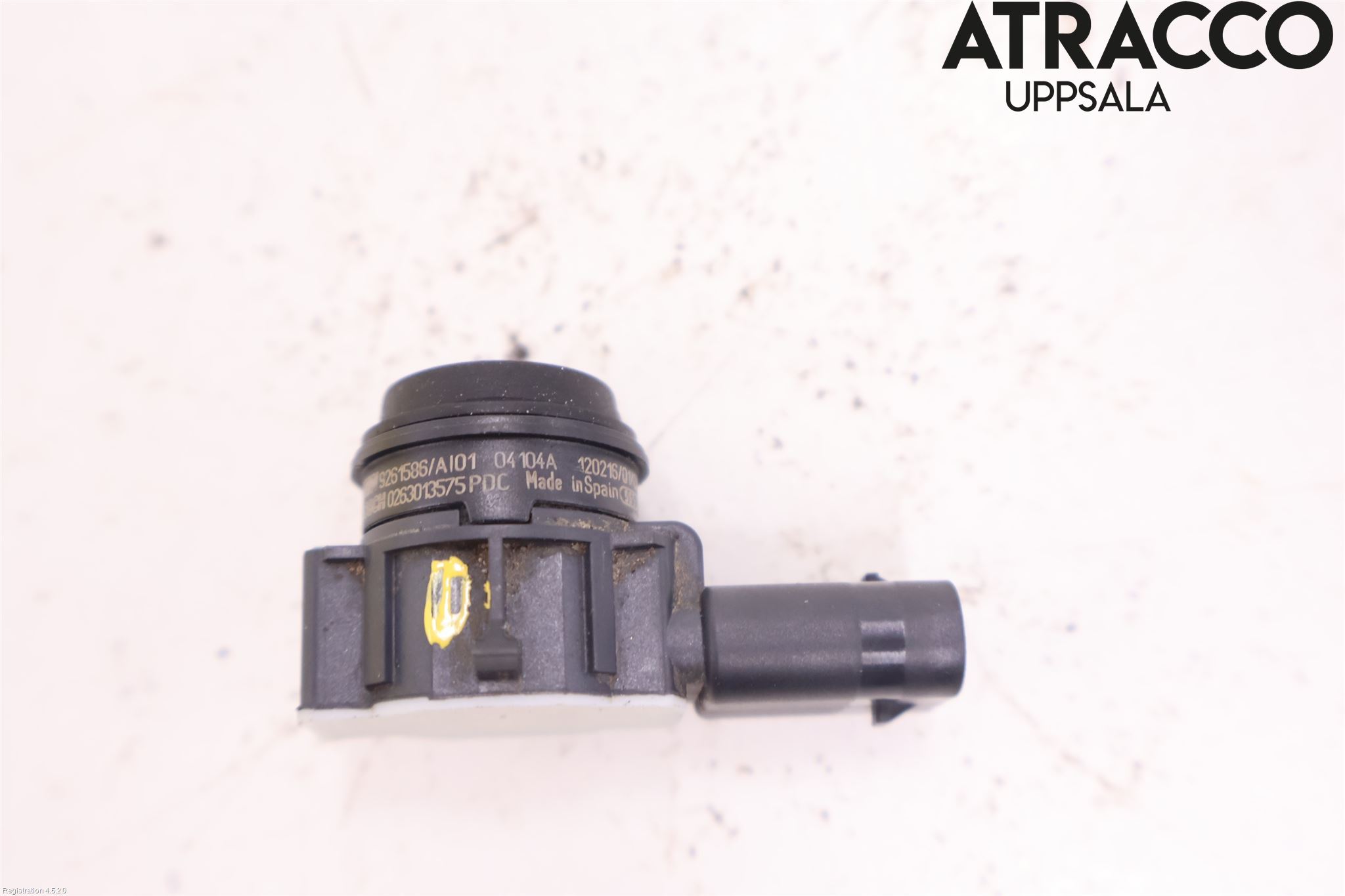 BMW 3 F30/F31/F80 12-19 Parkeringshjälp Frontsensor
