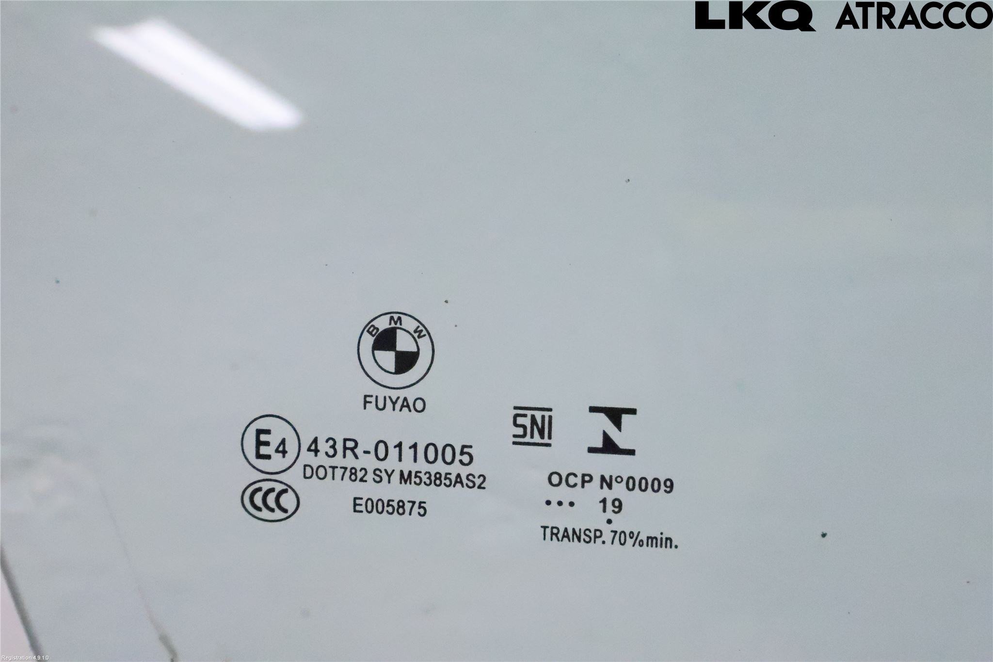 BMW X1 F48 15-22 Dörruta Fram Höger