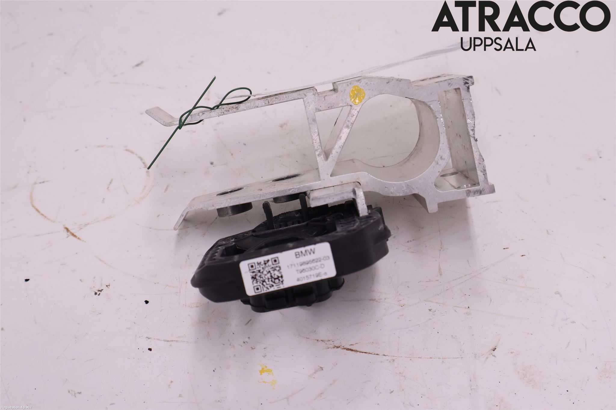 BMW 3 G20/G21/G80/G81 19- Kylarfäste-Ram-Balk