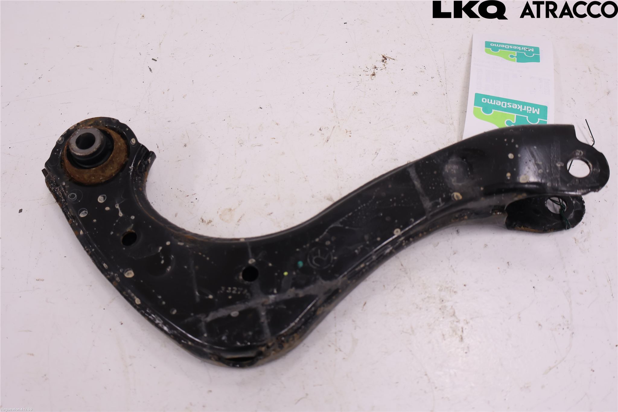 Toyota COROLLA 19- Bärarm Bak Övre Höger