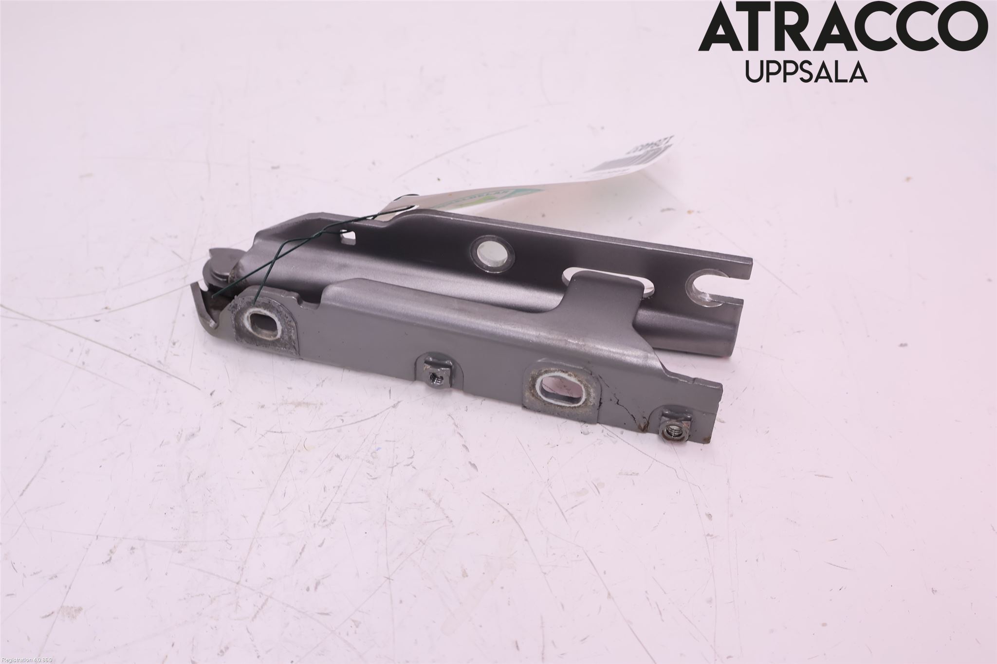 Saab 9-3 VER 2 Huvgångjärn