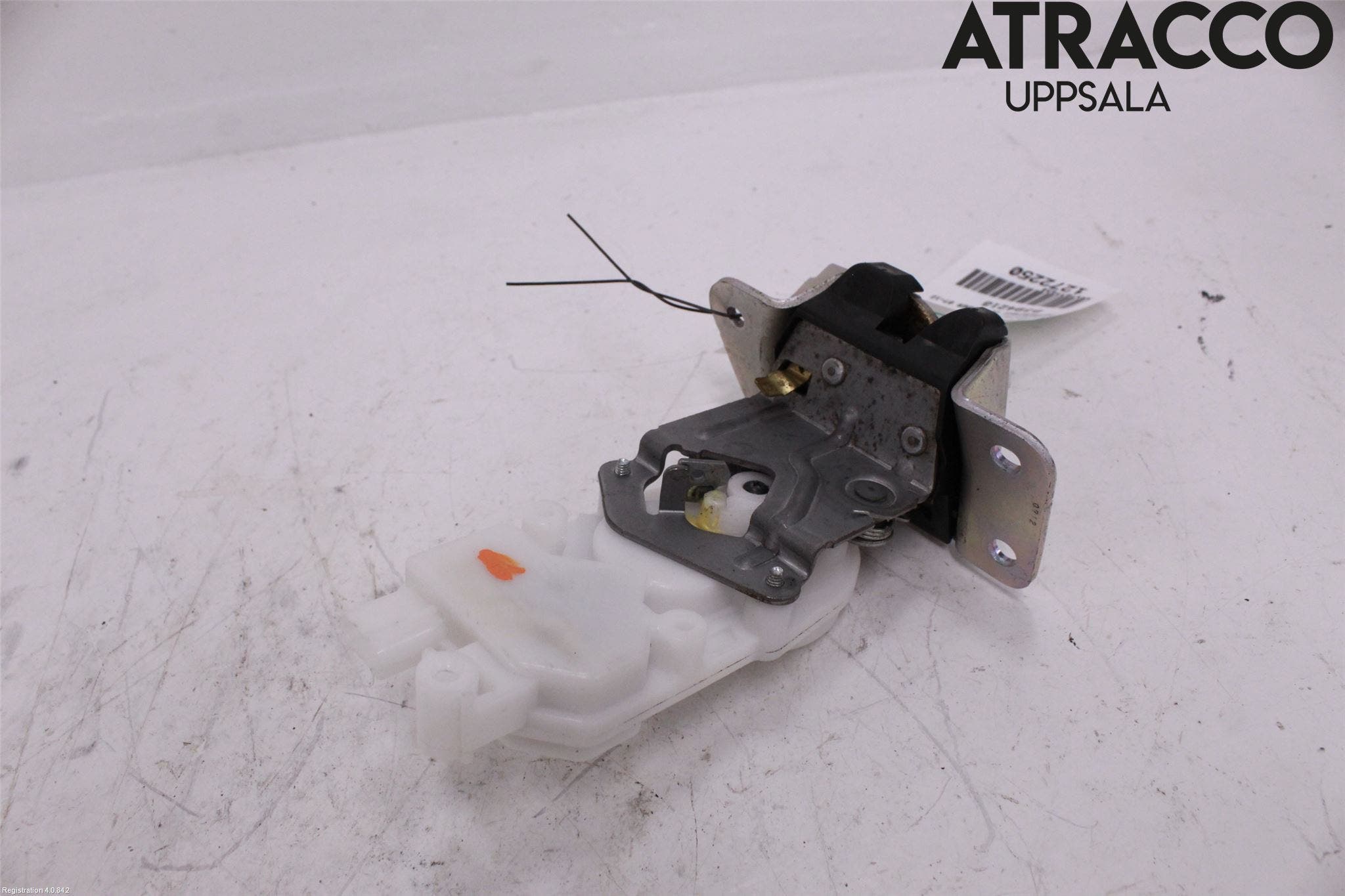 Mitsubishi OUTLANDER 07-12 Låskista Baklucka