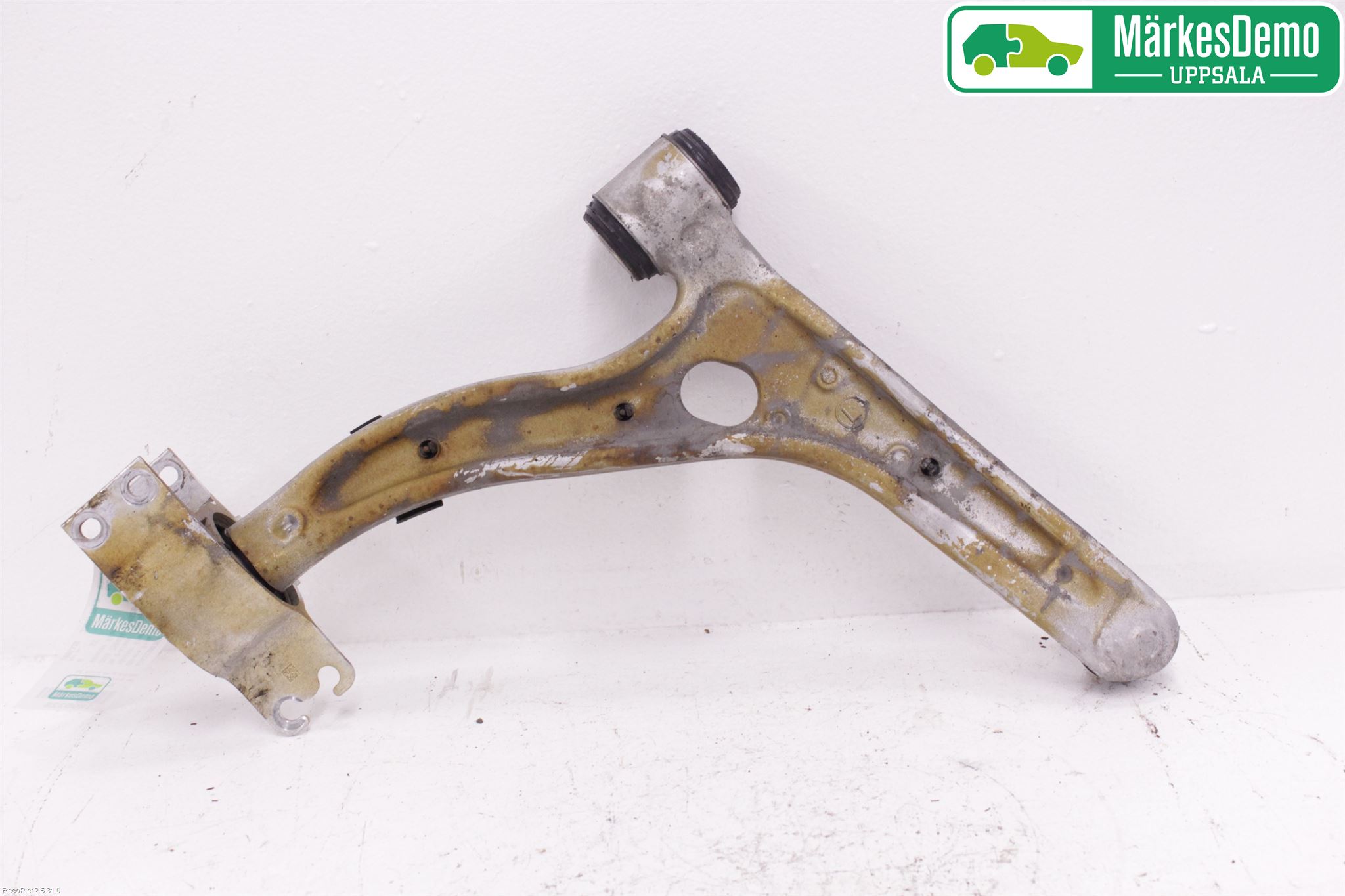 Mercedes-Benz MB B-KLASS (W246/W242) 12-19 Bärarm Fram Undre Vä