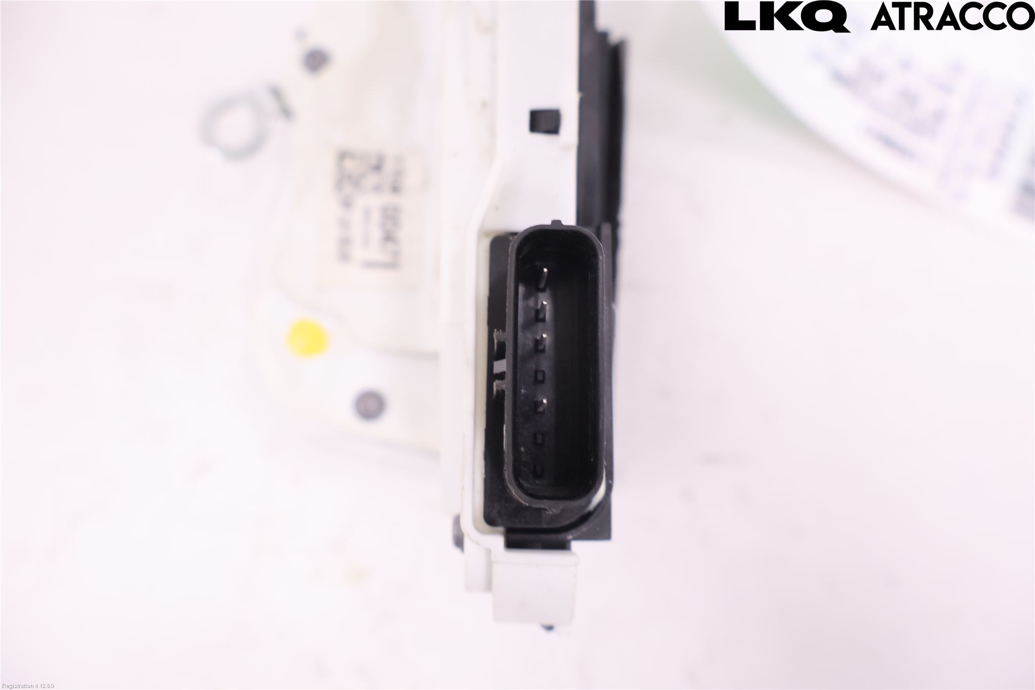 MG 4 23- Låskista-Dörrlås