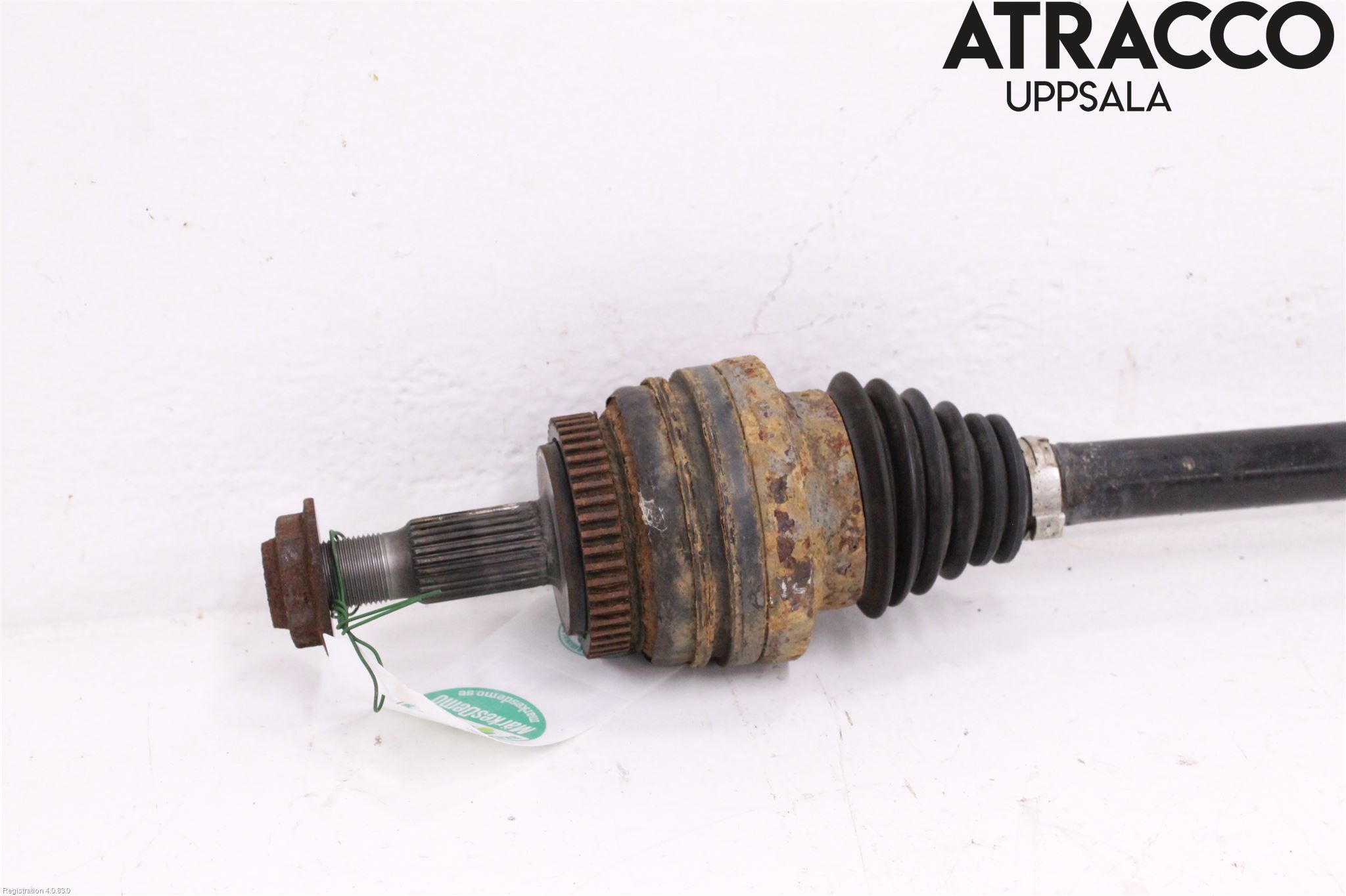 Volvo S70/V70/XC  97-00 Drivaxel Bak Höger