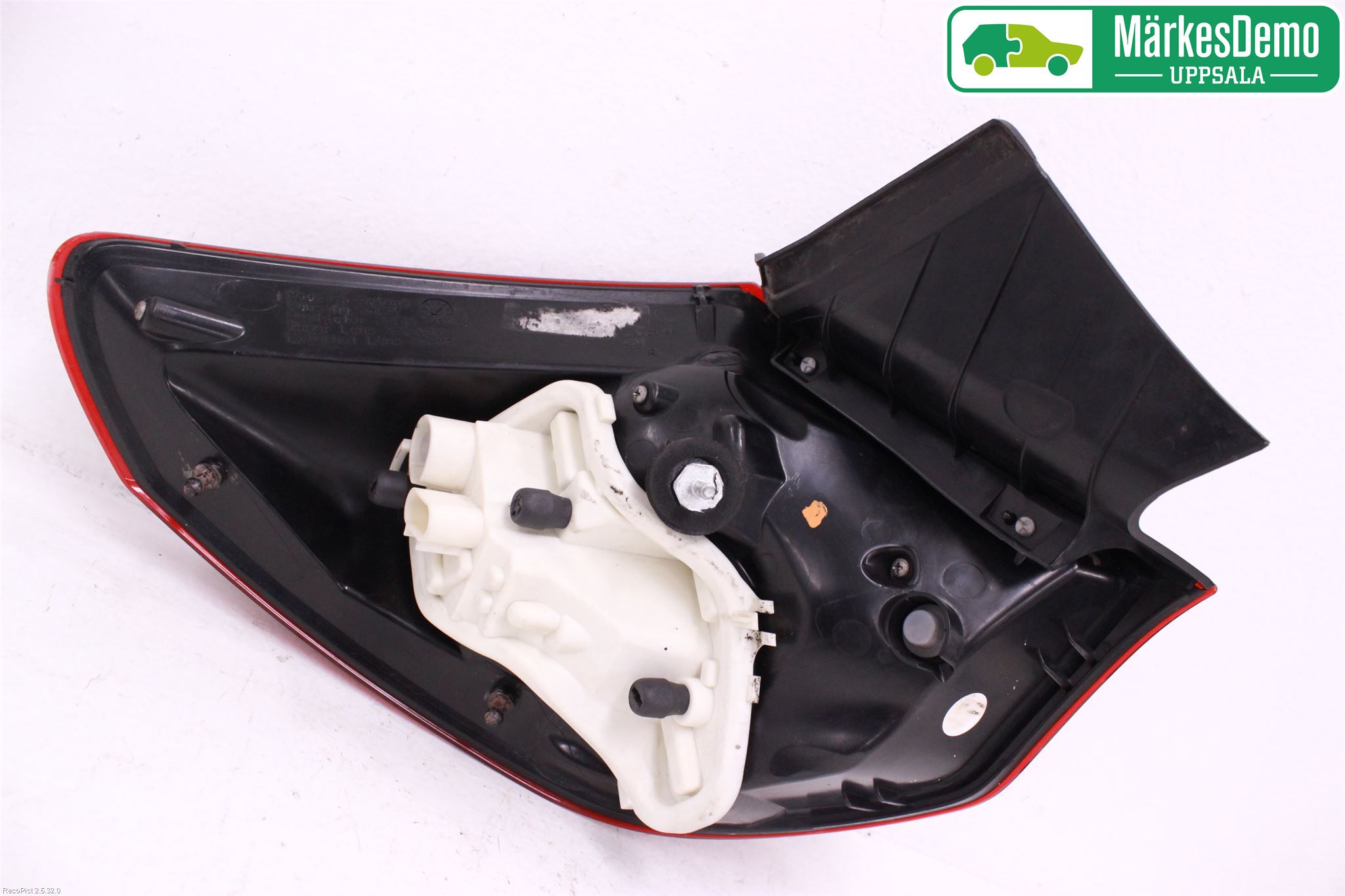 Opel ASTRA J 10-15 Bakljus Höger