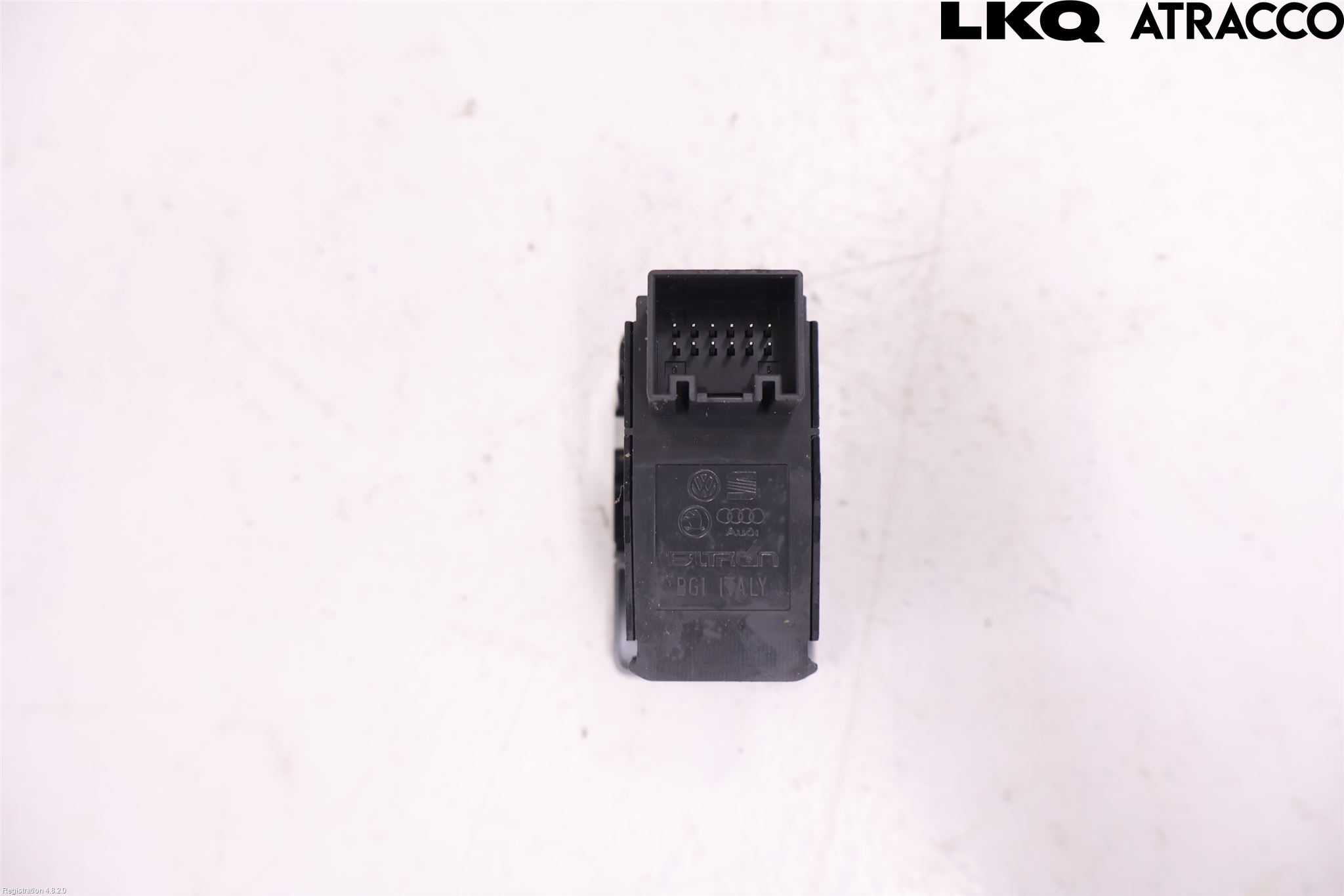 Seat ATECA 16->> Strömställare Parkeringsbroms