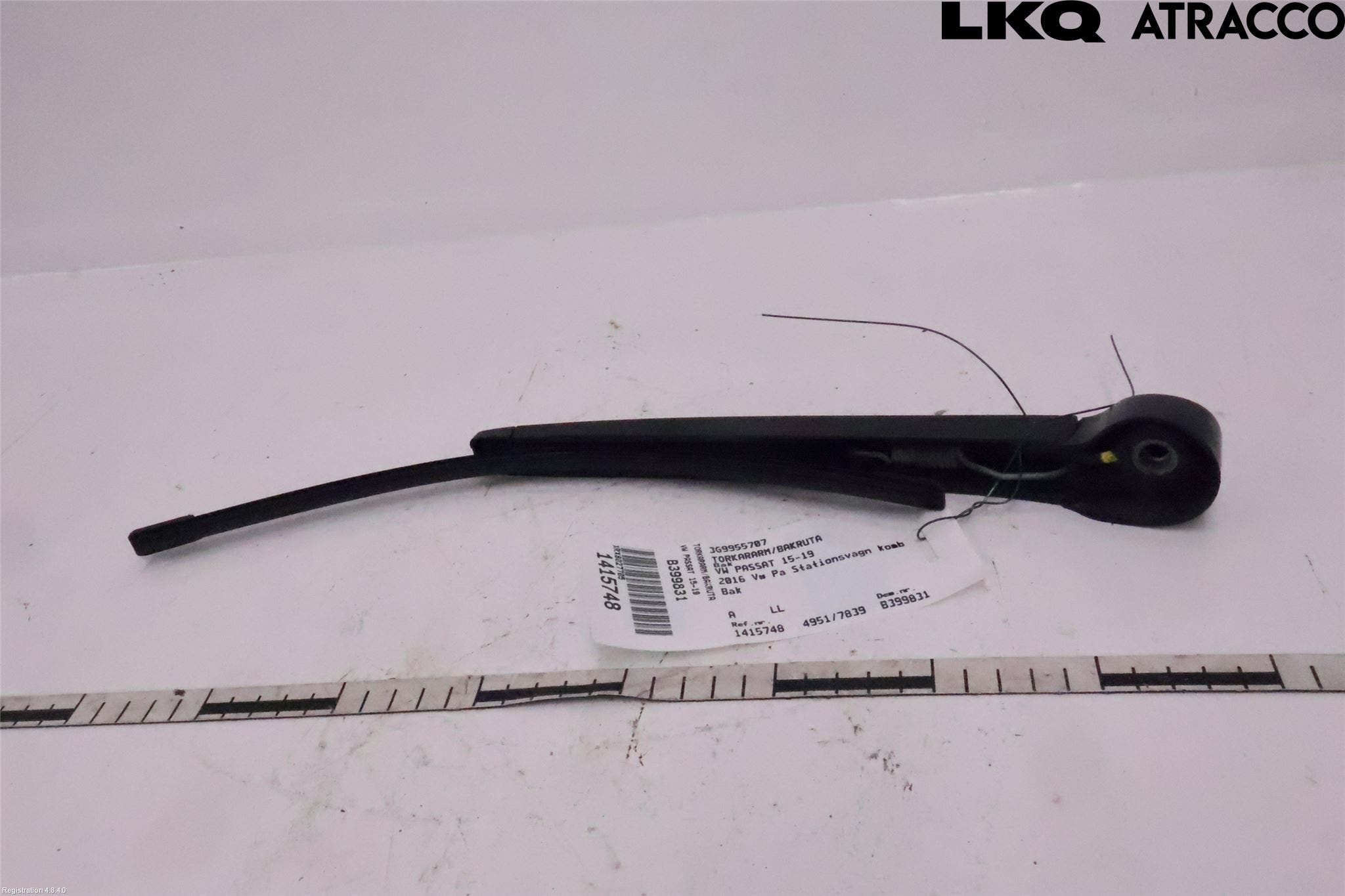 Volkswagen VW PASSAT 15-19 Torkararm-Bakruta