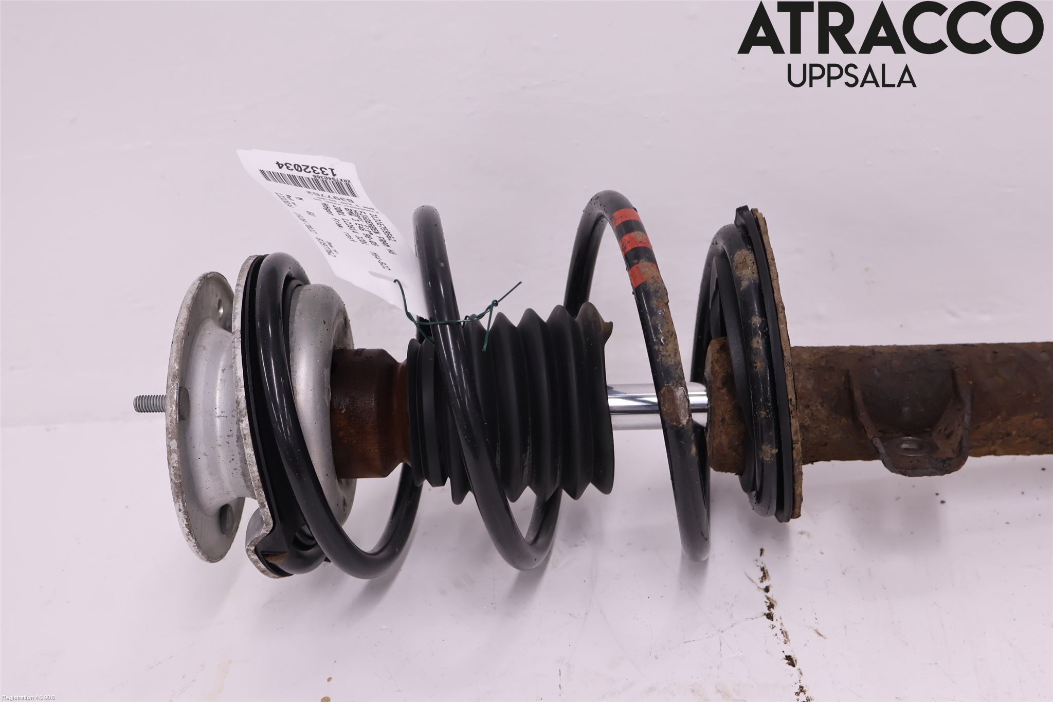 BMW 3 E46      98-05 Fjäderben Fram Höger