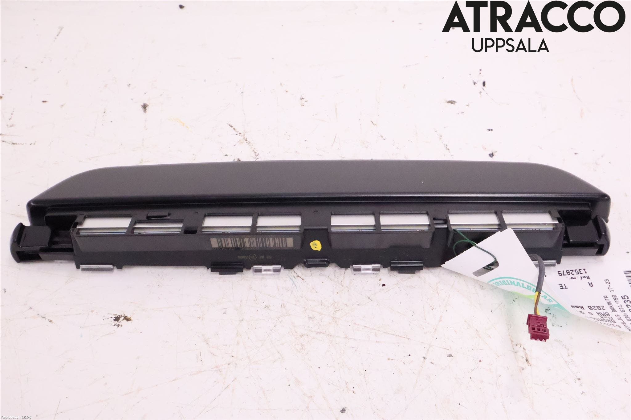 BMW 5 G30/G31/F90 17-23 Bromsljus Bakruta