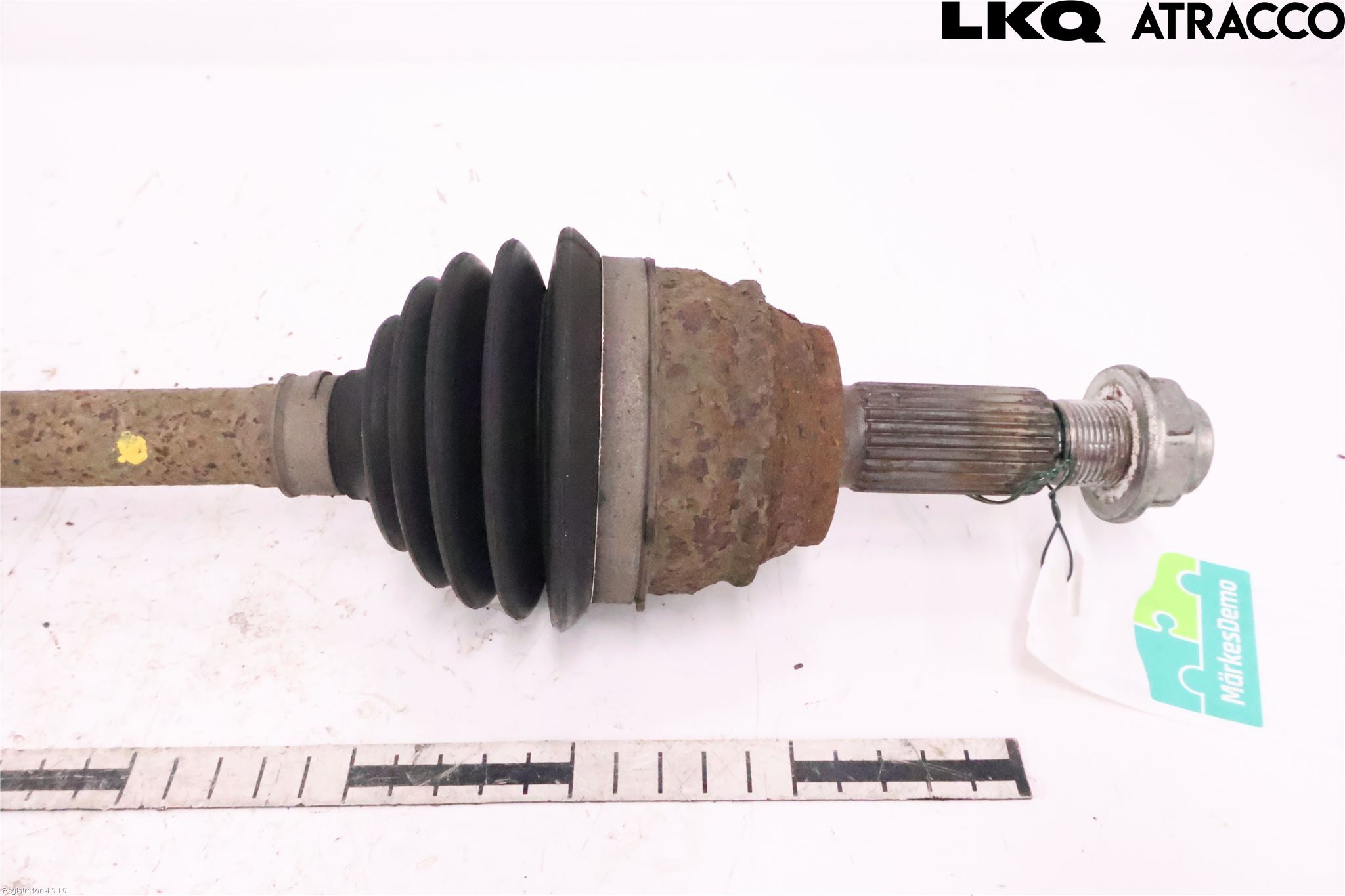 Ford FIESTA 13-17 Drivaxel Fram Vänster