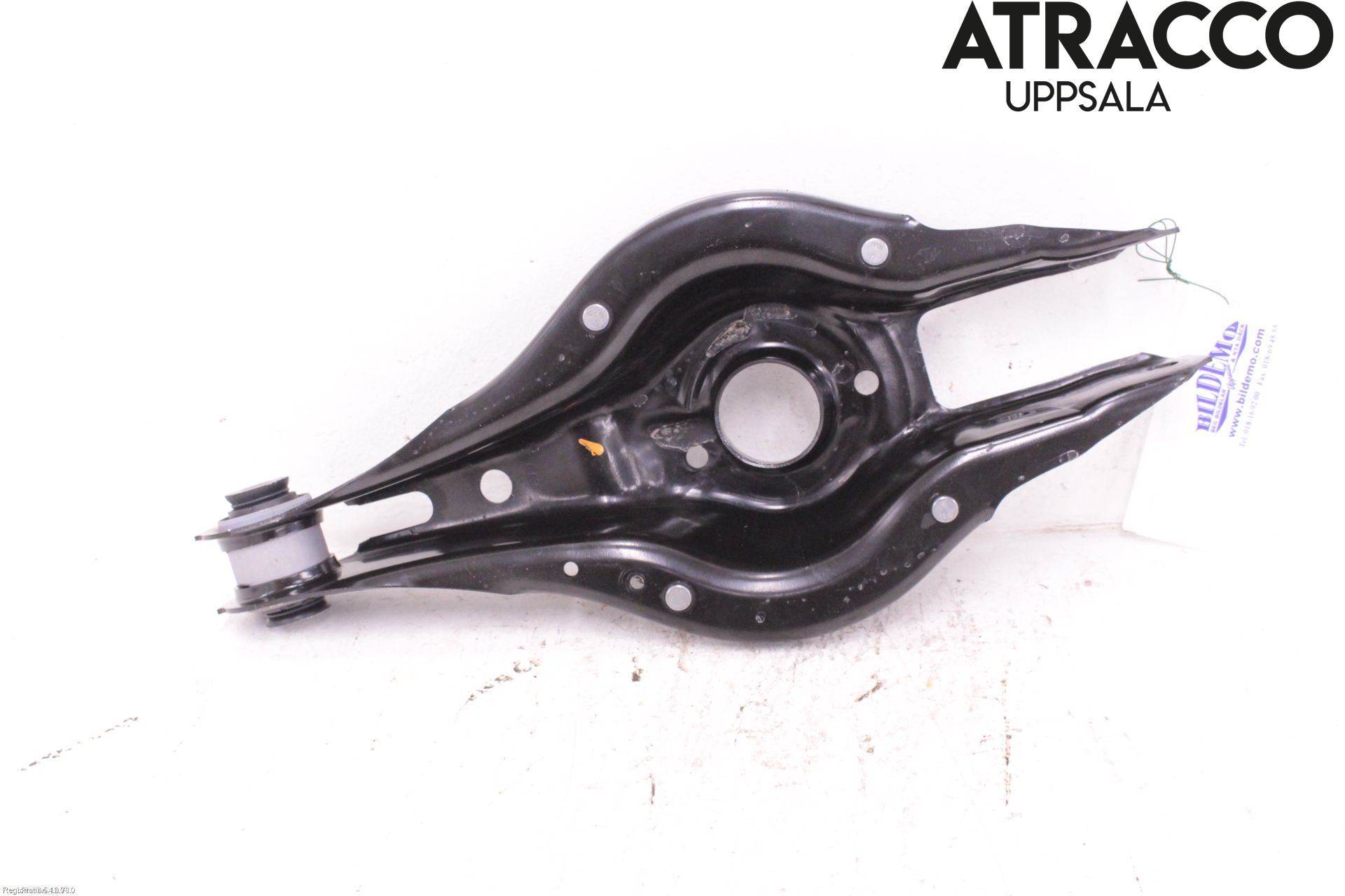 BMW 3 F30/F31/F80 12-19 Bärarm Bak Vänster