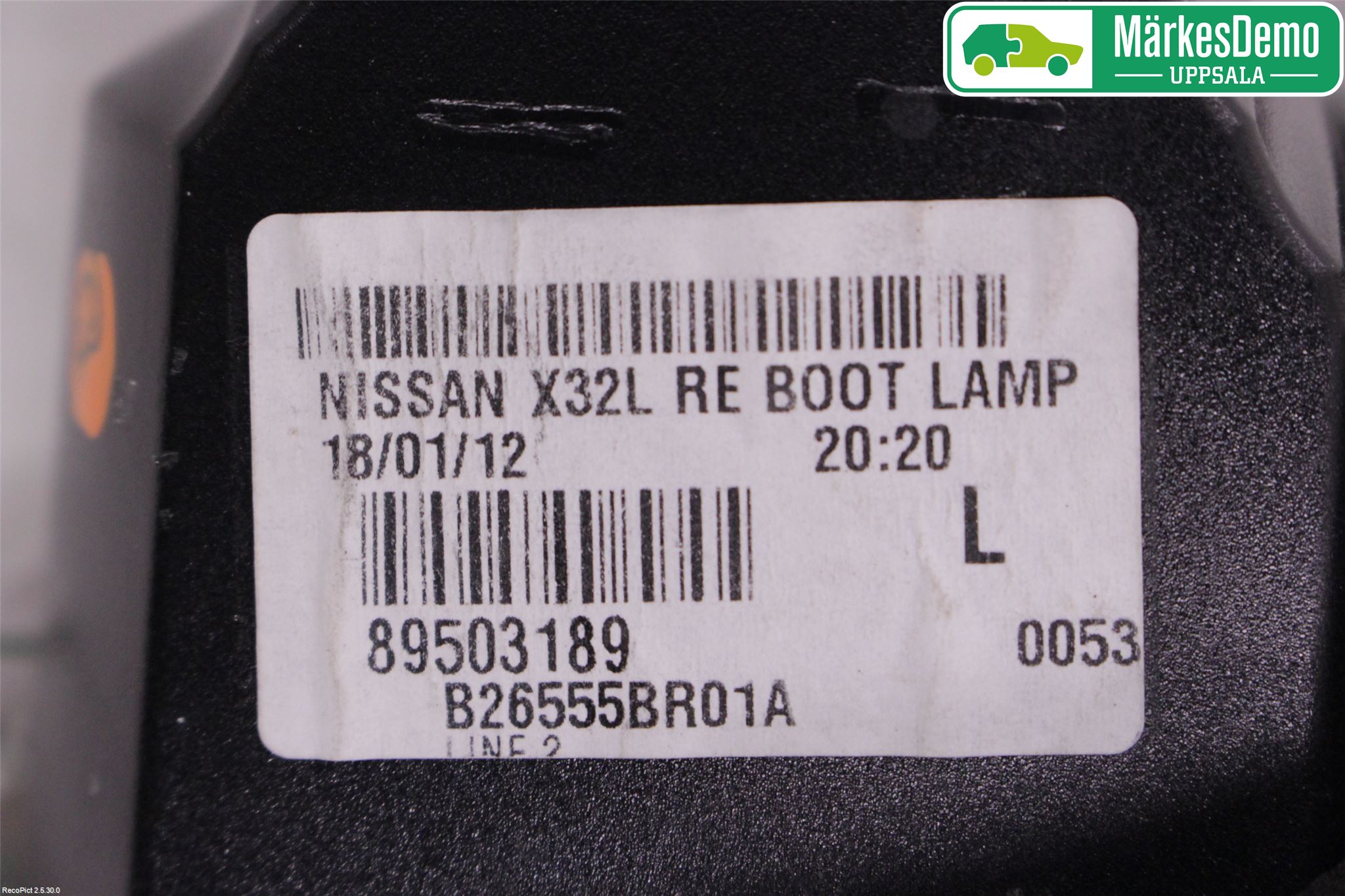 Nissan QASHQAI+2  10-14 Bakljus Lucka Vä