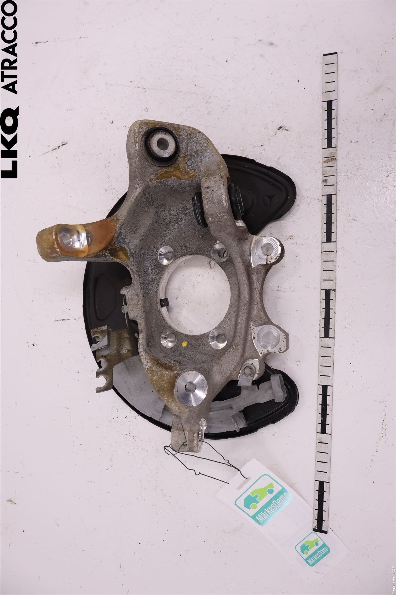 Mercedes-Benz MB CLS-KLASS (C257) 18- Hjullagerhus-Spindel Vä B