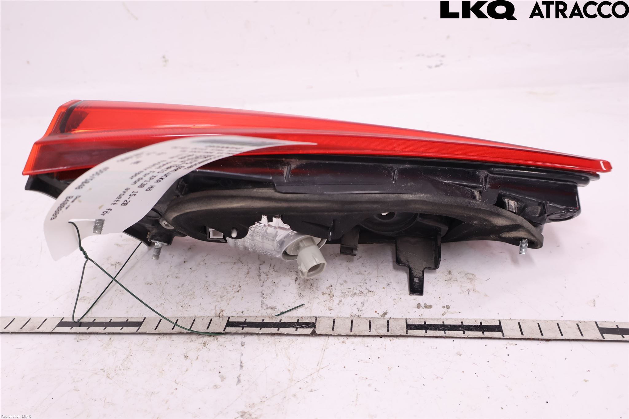 Toyota YARIS XP130 15-20 Bakljus Lucka Hö