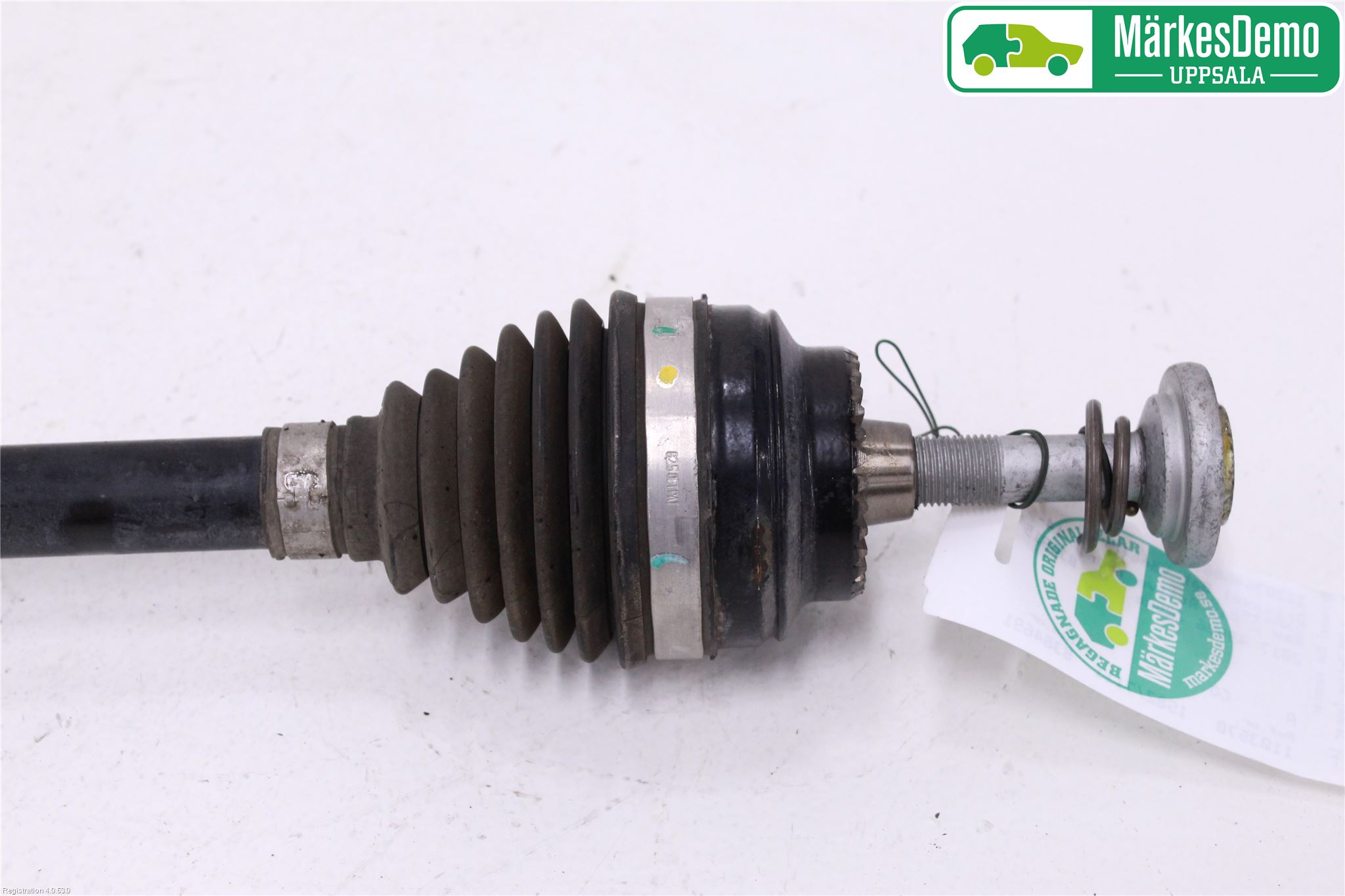 BMW 2 F45 Active Tourer 14-21 Drivaxel Bak Vänster